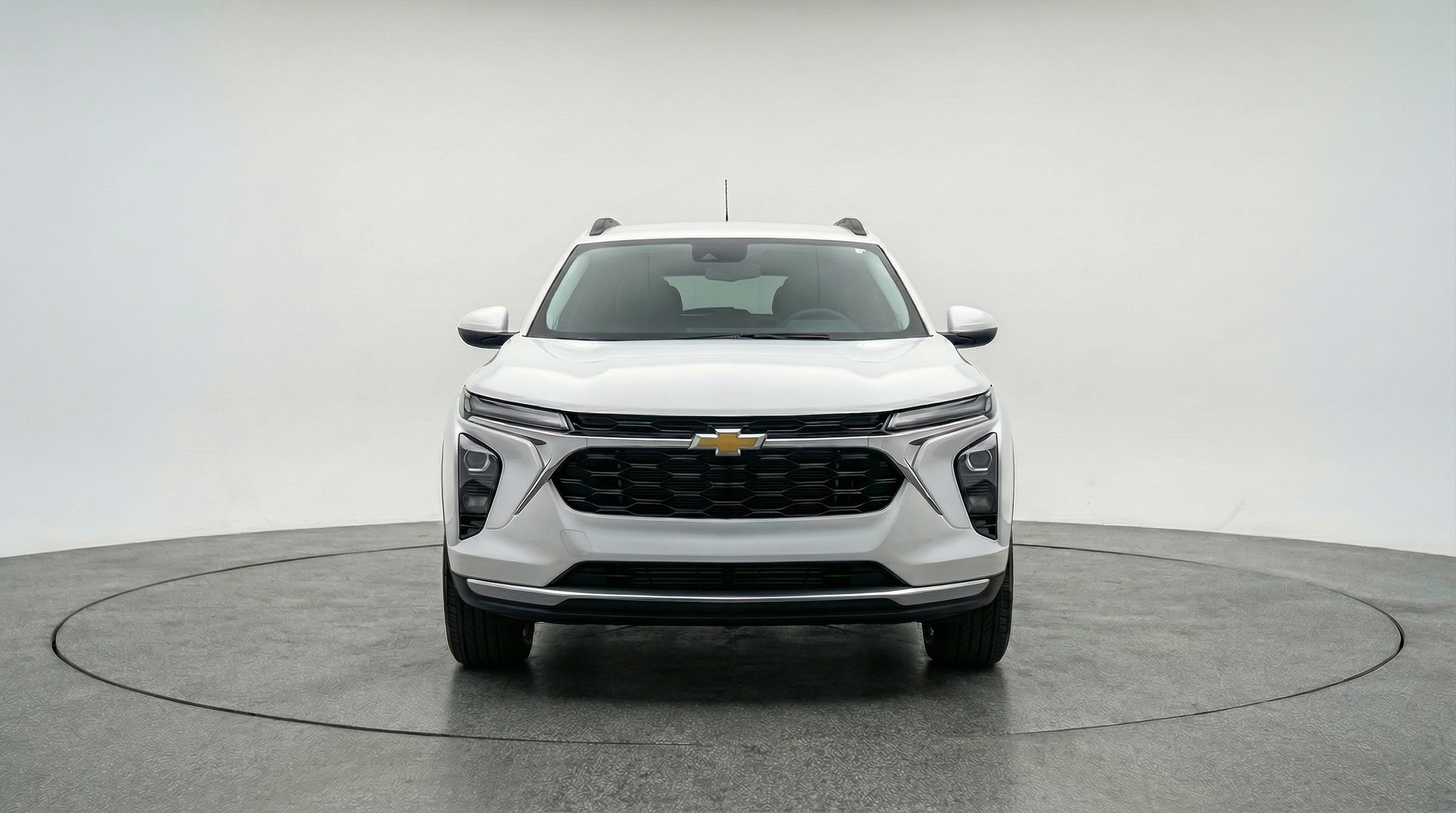 Thumbnail: 2025 Chevrolet Trax - 2