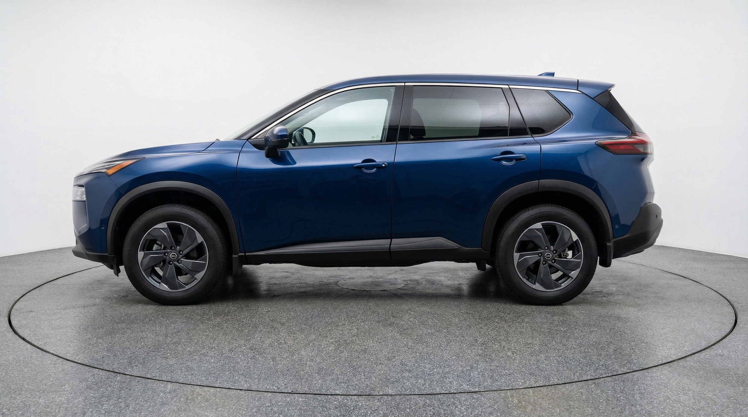 Thumbnail: 2025 Nissan Rogue - 5