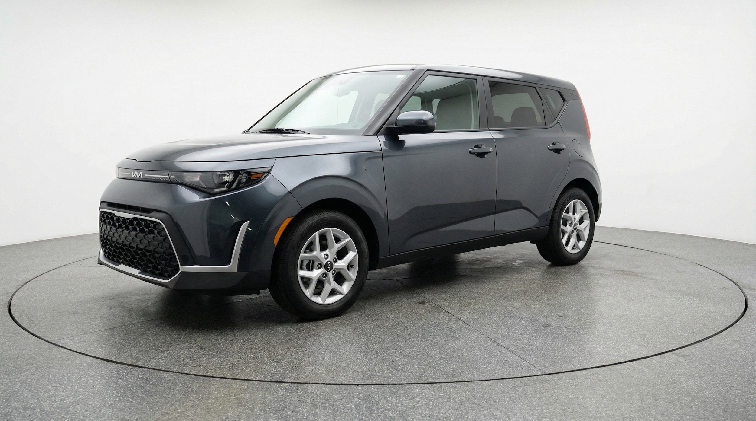 Thumbnail: 2025 Kia Soul - 3