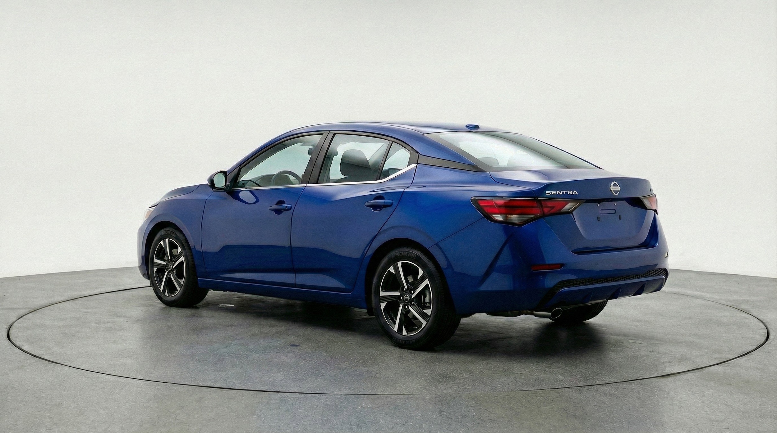 Thumbnail: 2025 Nissan Sentra - 6