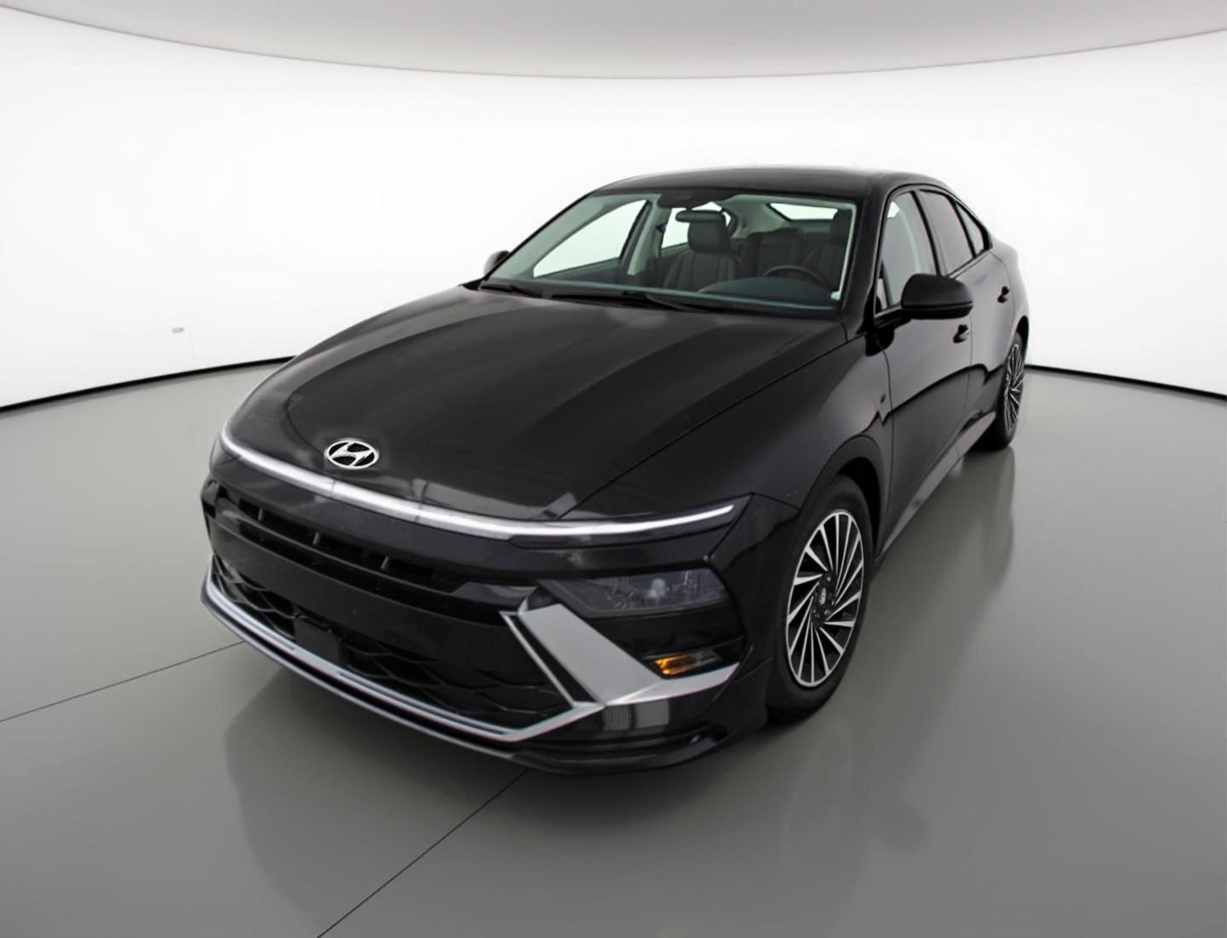 Thumbnail: 2025 Hyundai Sonata - 3