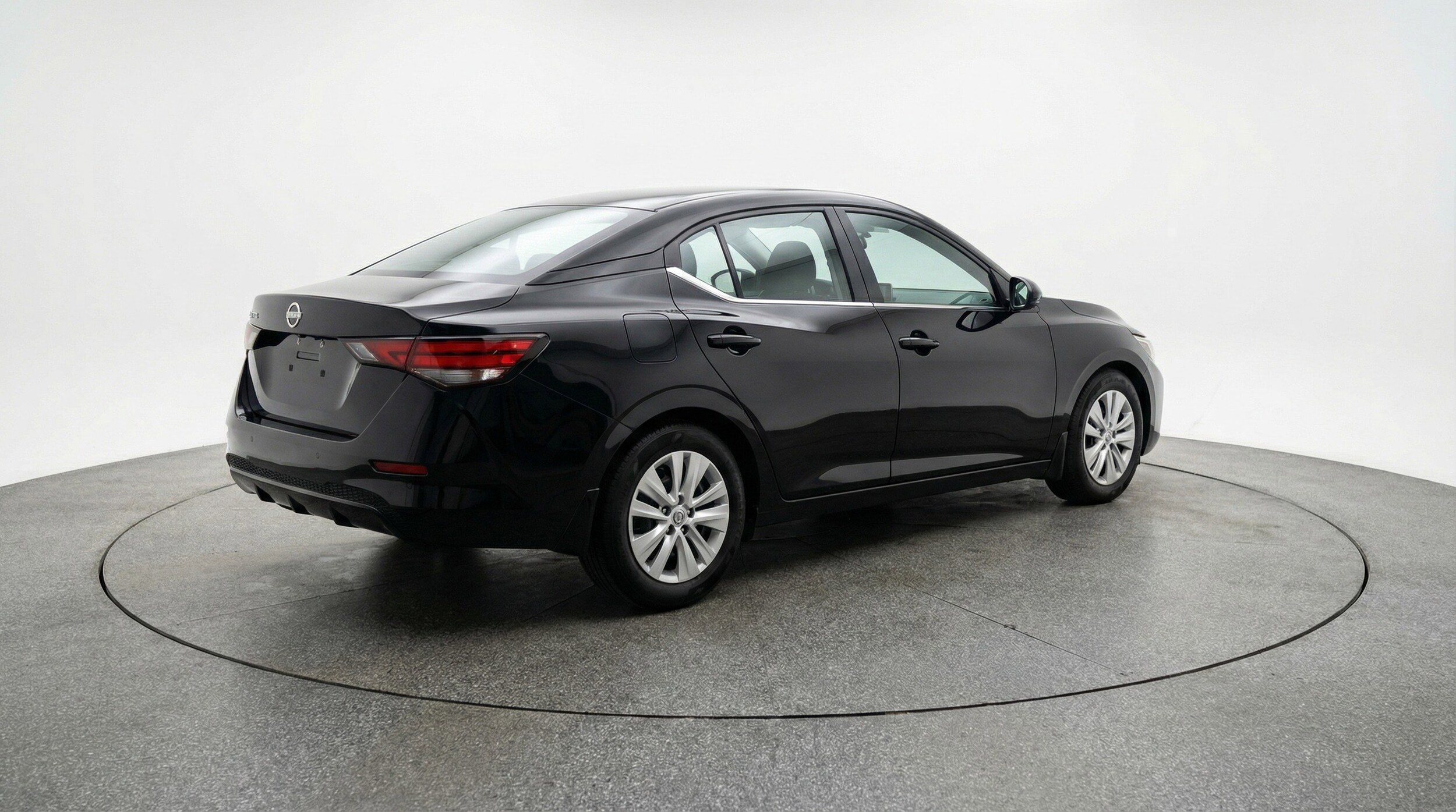 Thumbnail: 2025 Nissan Sentra - 9