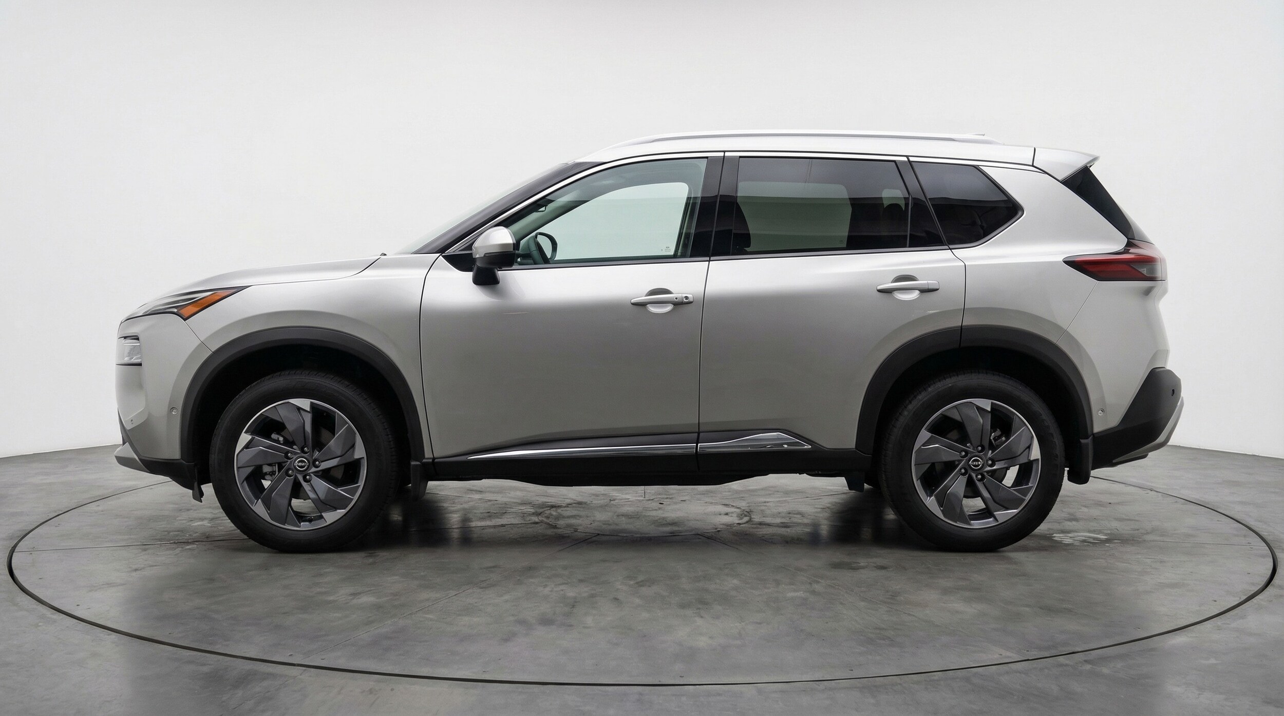 Thumbnail: 2025 Nissan Rogue - 4