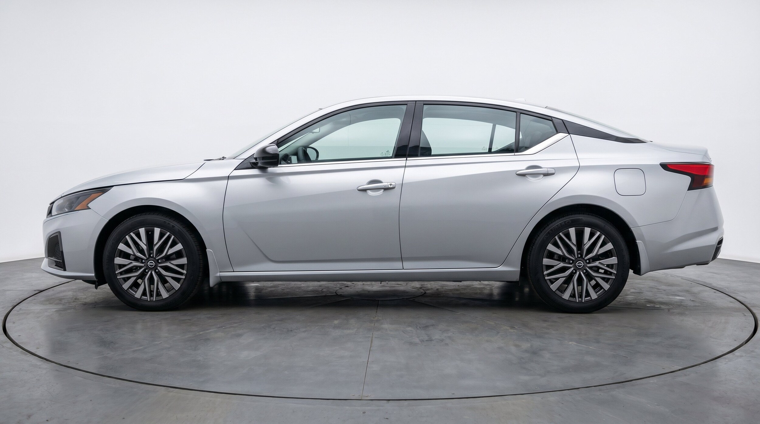 Thumbnail: 2026 Nissan Altima - 5
