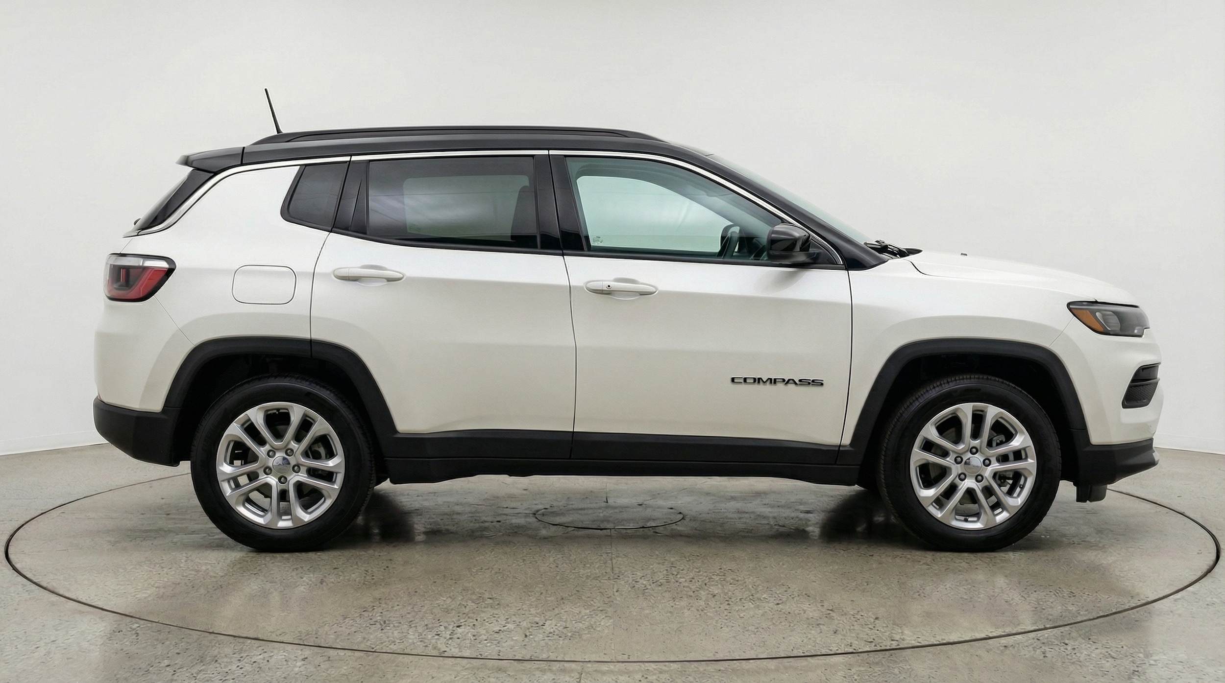 Thumbnail: 2025 Jeep Compass - 8