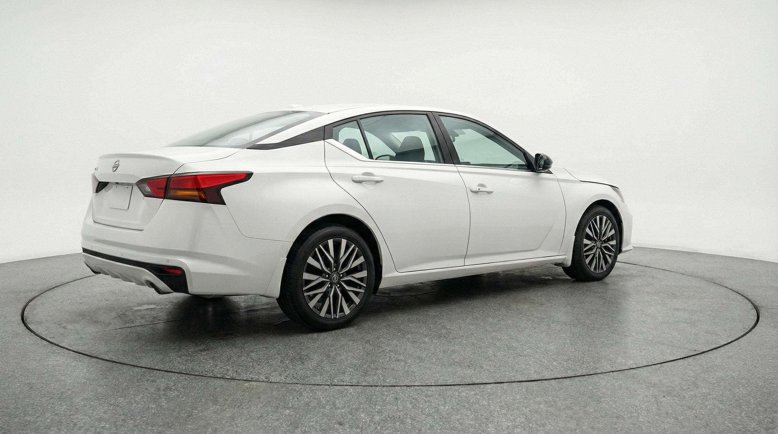 Thumbnail: 2025 Nissan Altima - 7