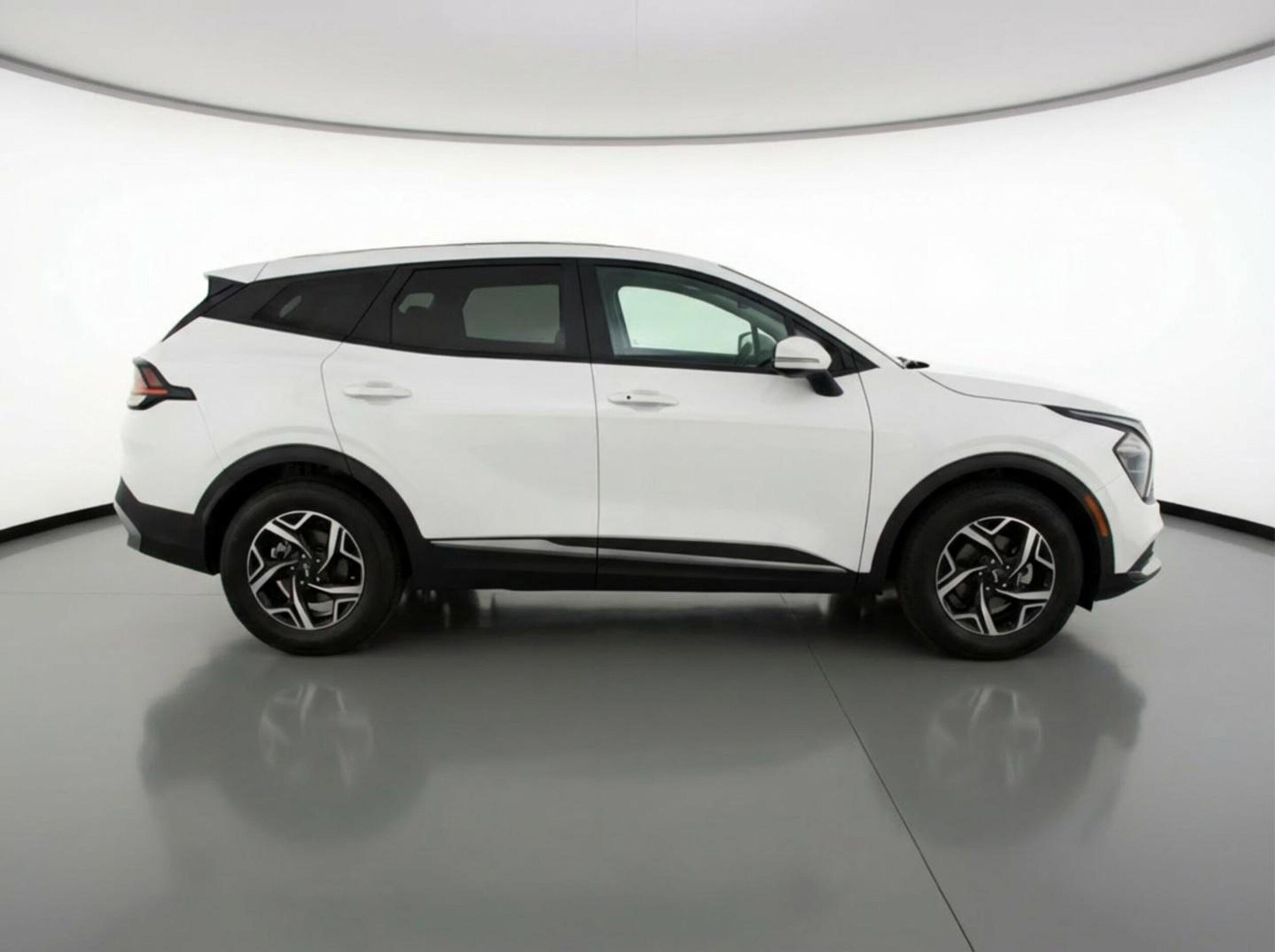 Thumbnail: 2025 Kia Sportage - 11