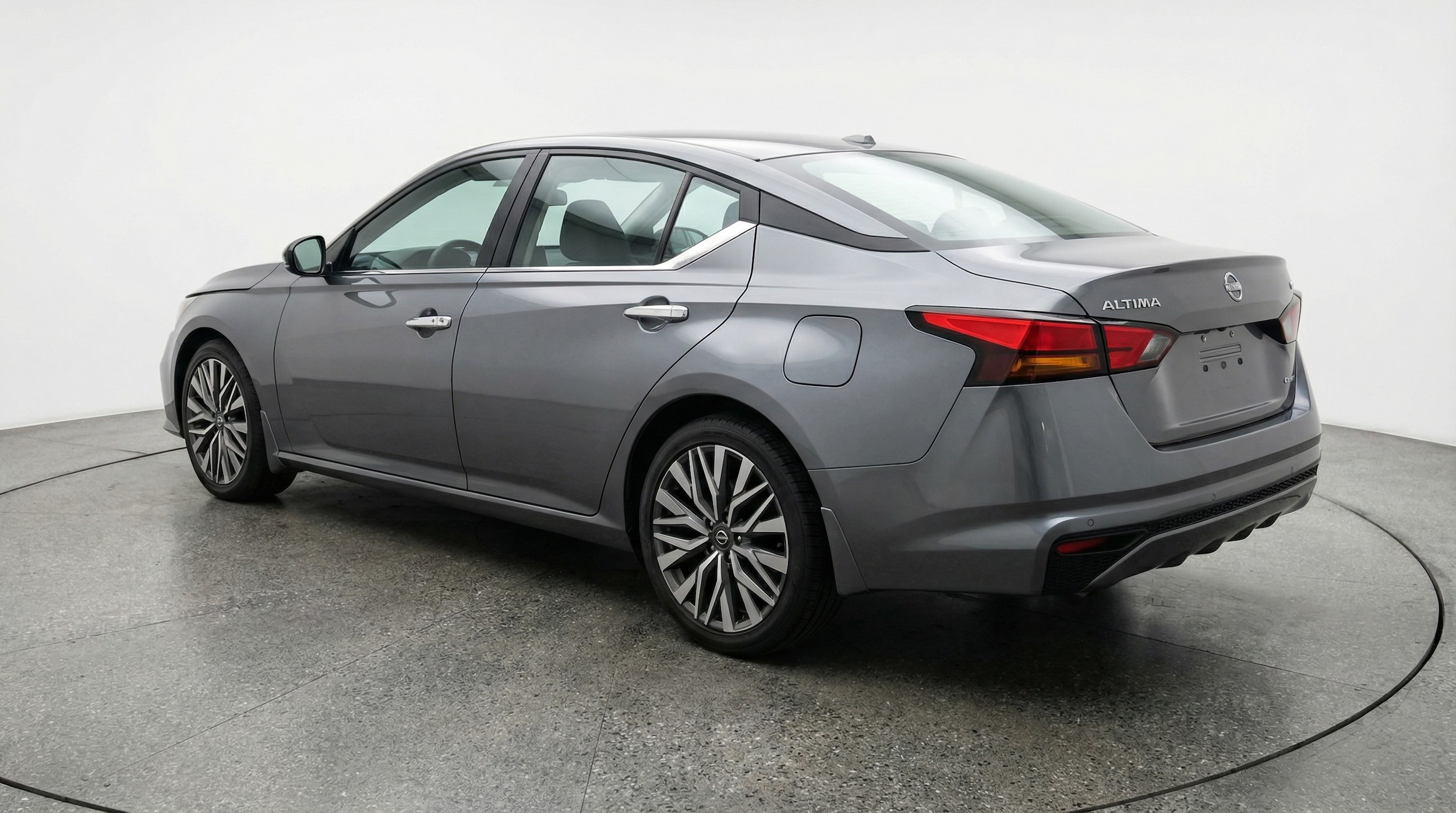 Thumbnail: 2025 Nissan Altima - 5