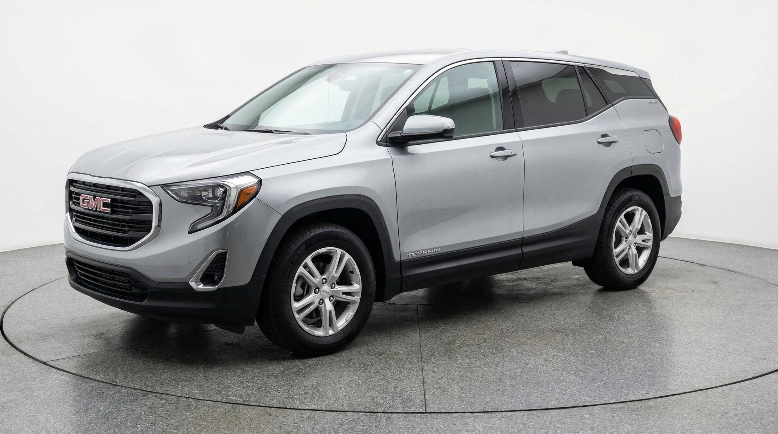 Thumbnail: 2024 GMC Terrain - 3