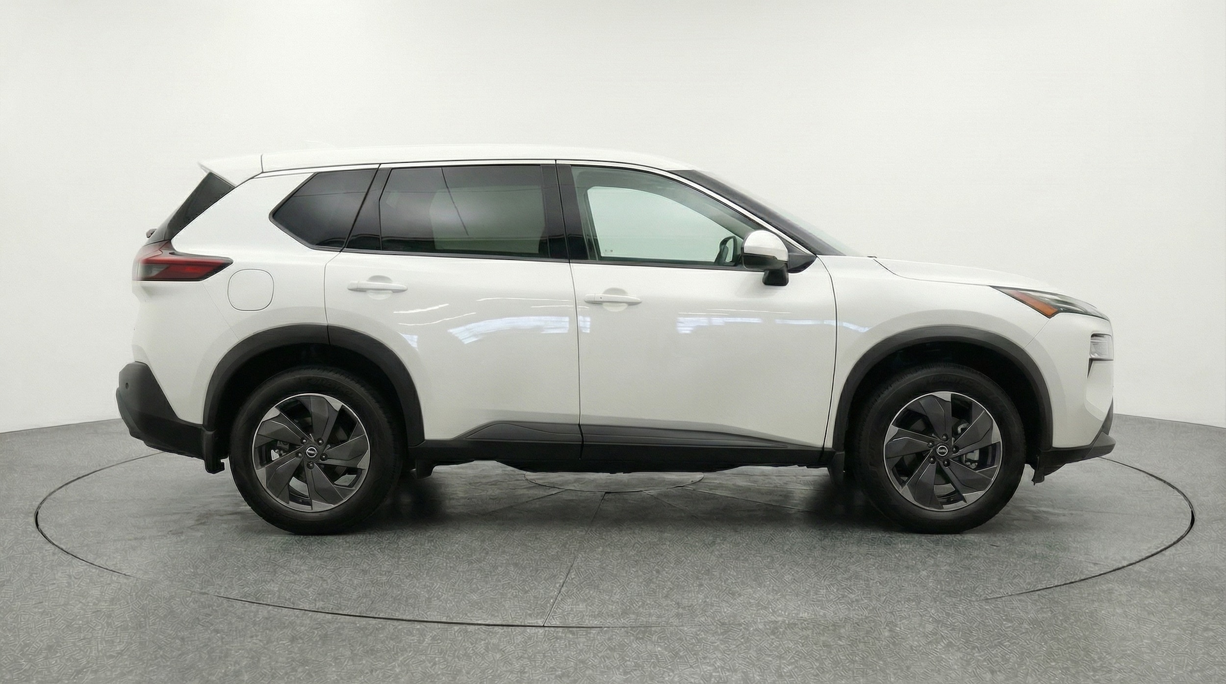 Thumbnail: 2025 Nissan Rogue - 8