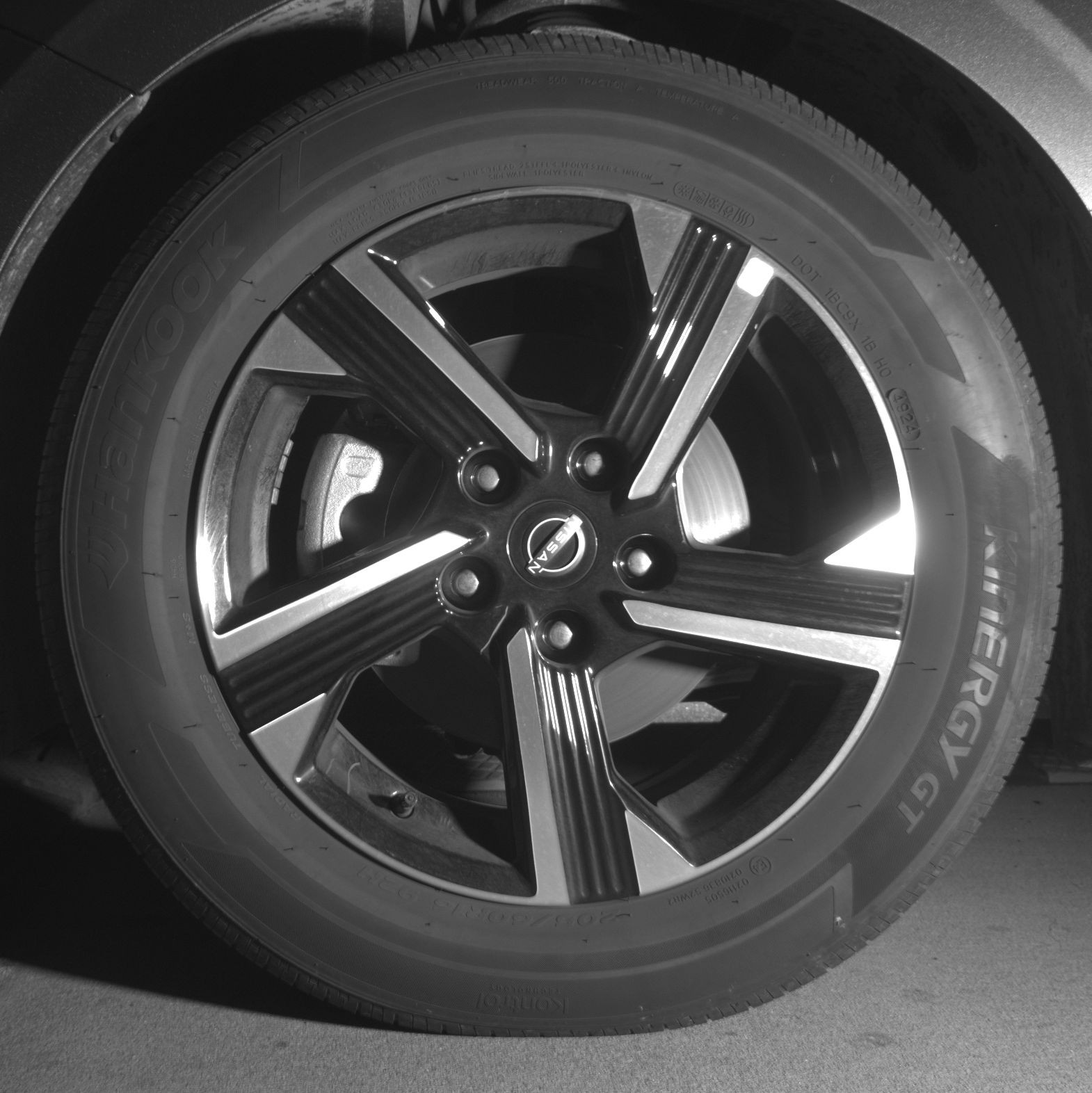 Thumbnail: 2025 Nissan Sentra - 9