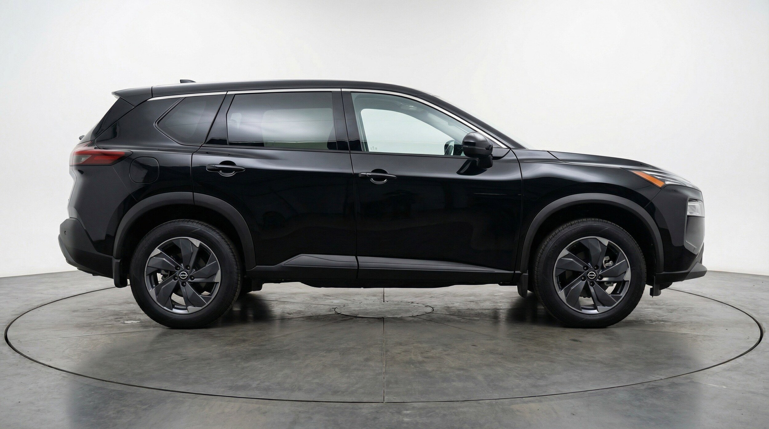 Thumbnail: 2025 Nissan Rogue - 11