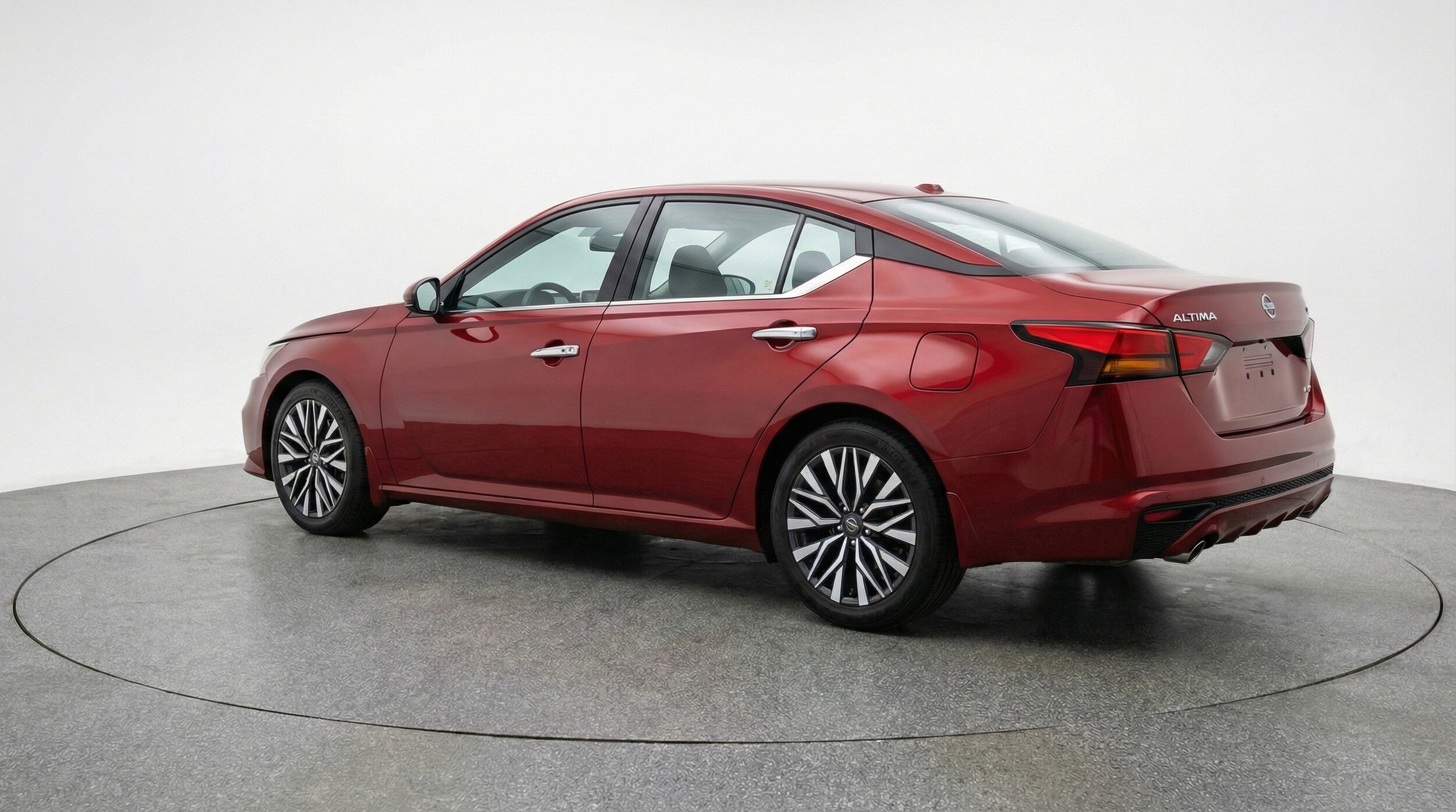 Thumbnail: 2025 Nissan Altima - 6