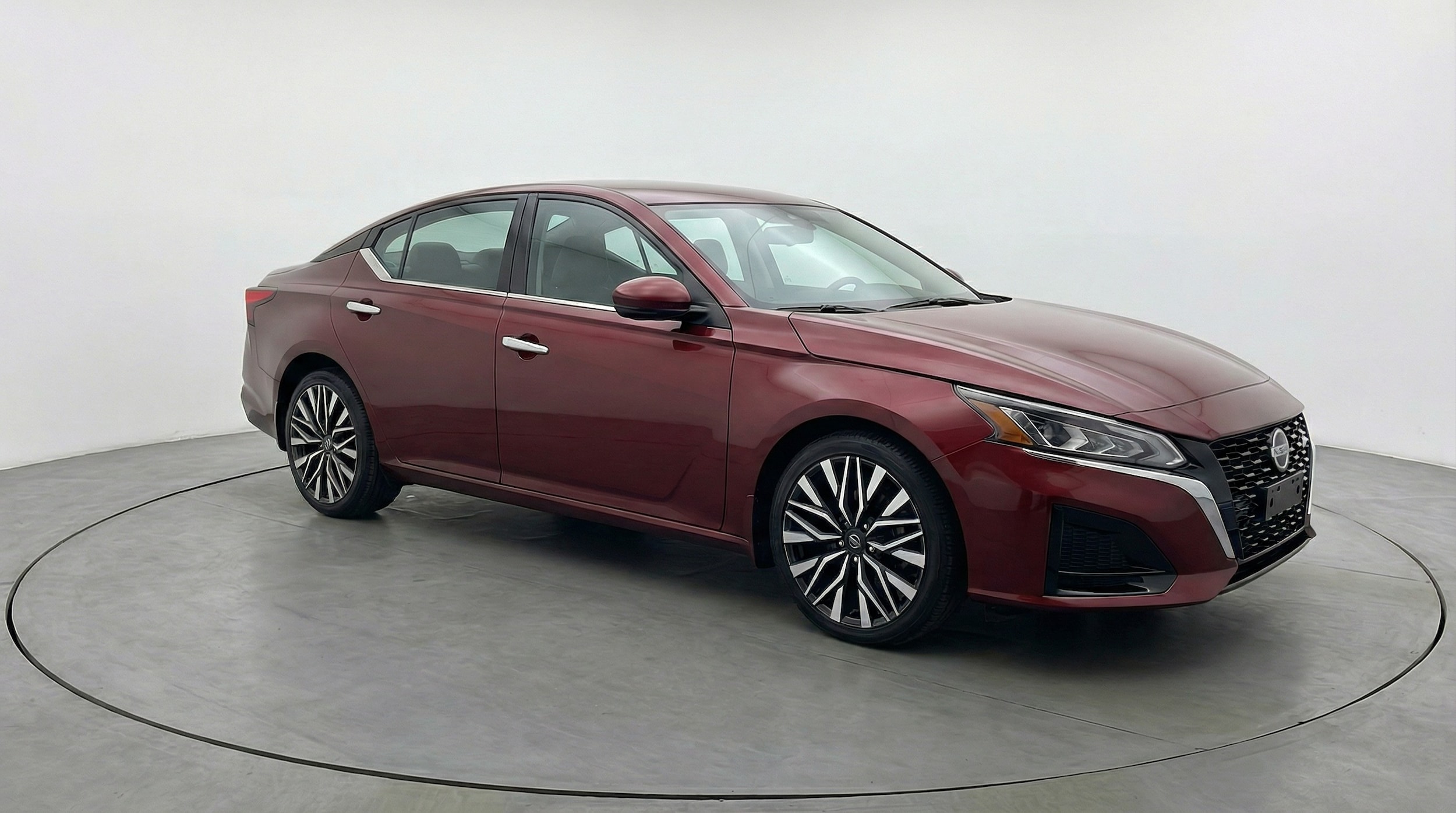 Thumbnail: 2025 Nissan Altima - 1