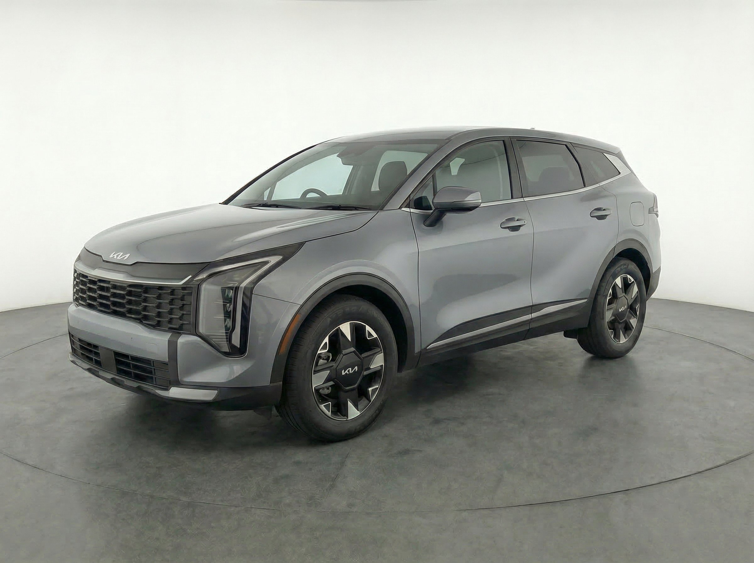 Thumbnail: 2026 Kia Sportage - 3