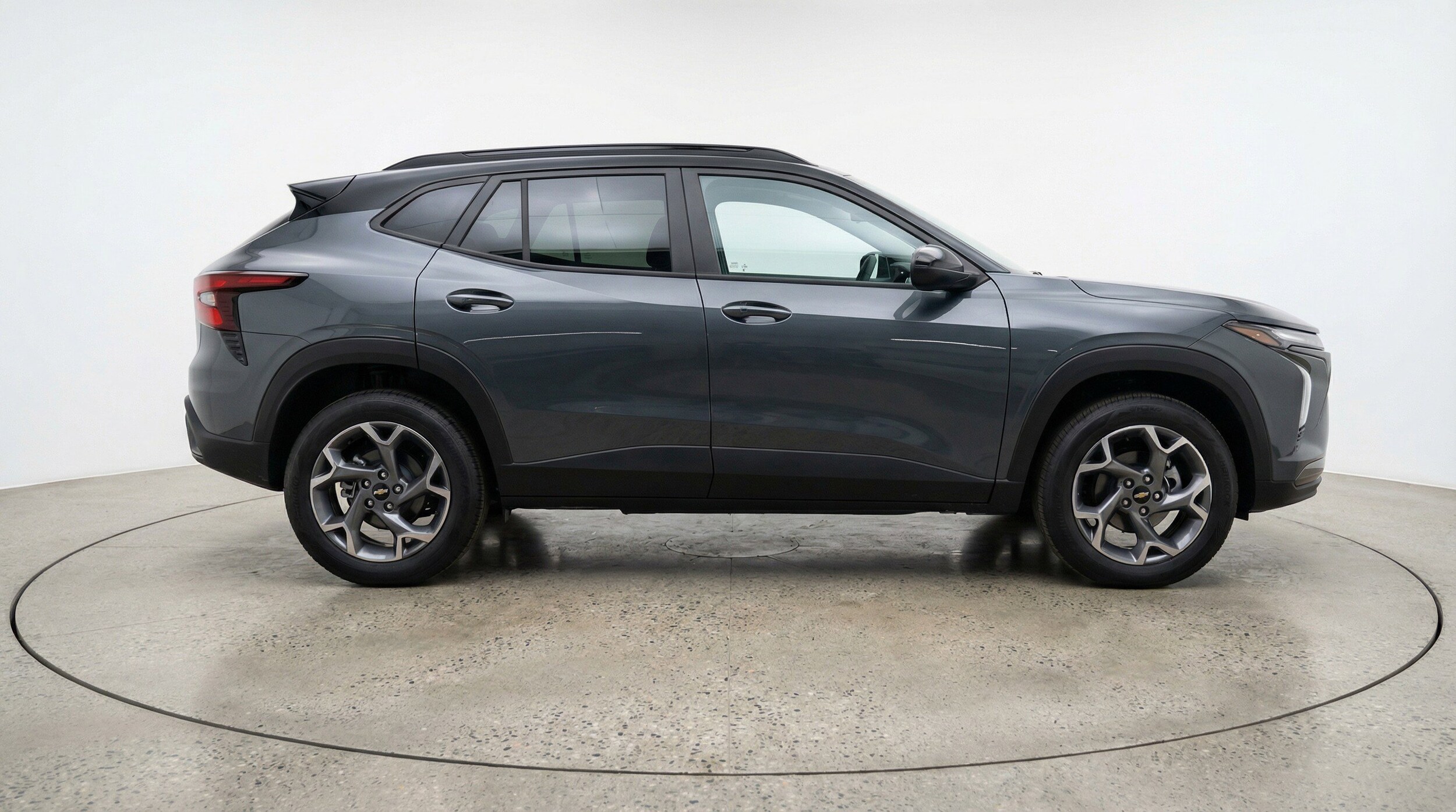 Thumbnail: 2025 Chevrolet Trax - 11