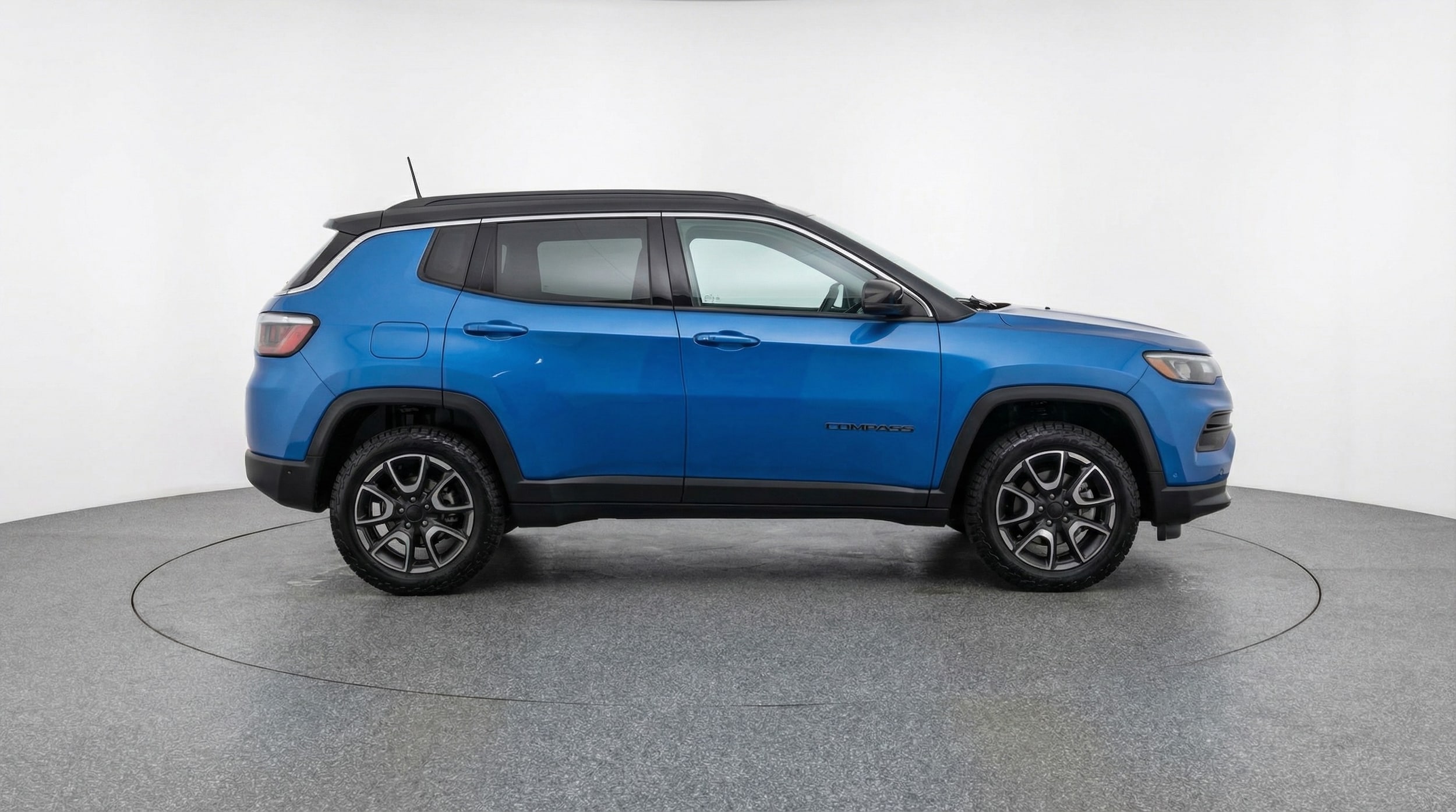 Thumbnail: 2025 Jeep Compass - 8