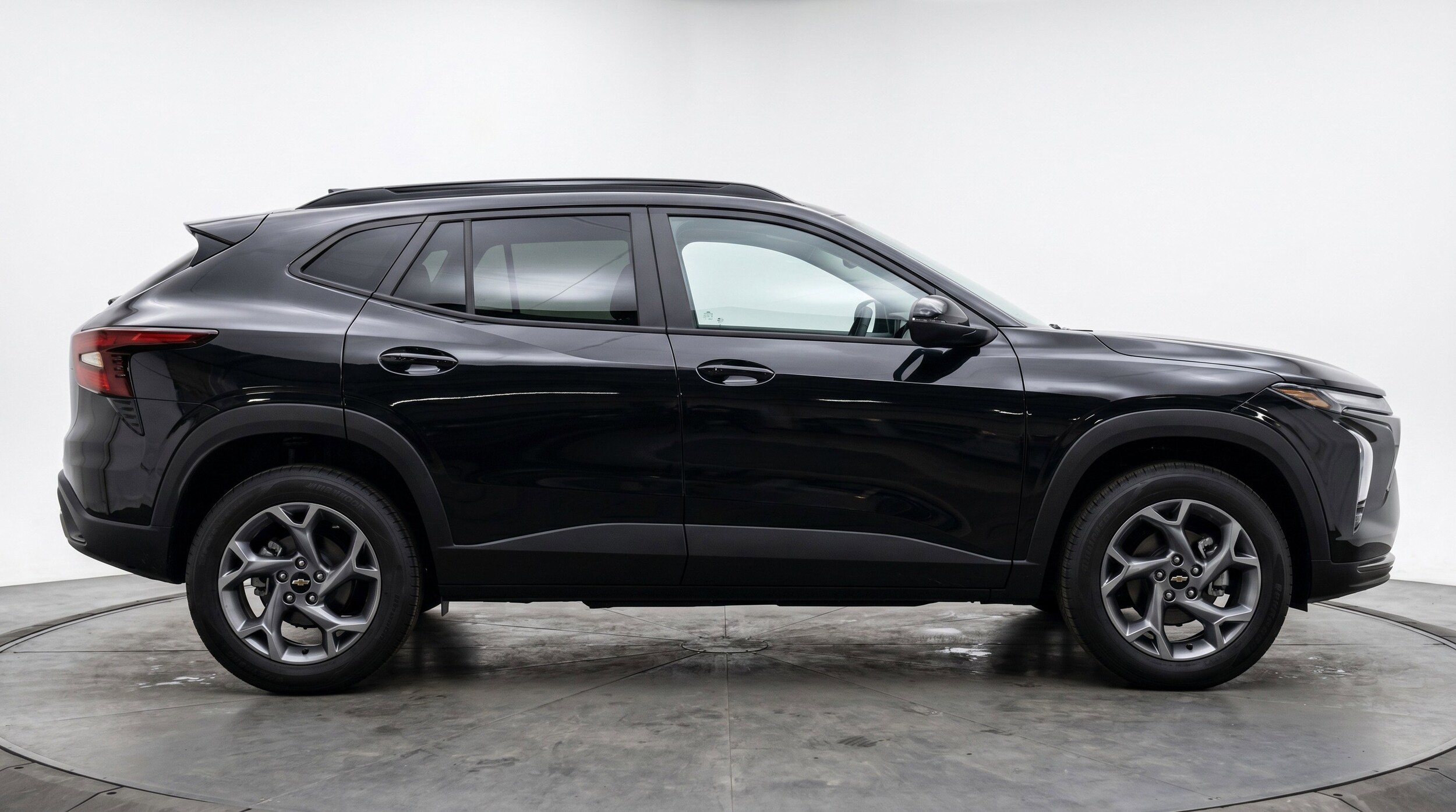 Thumbnail: 2025 Chevrolet Trax - 11