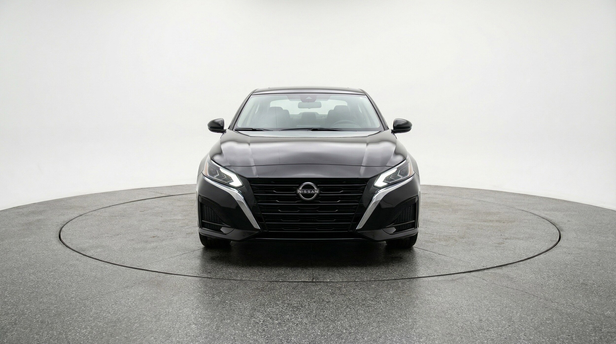 Thumbnail: 2025 Nissan Altima - 2