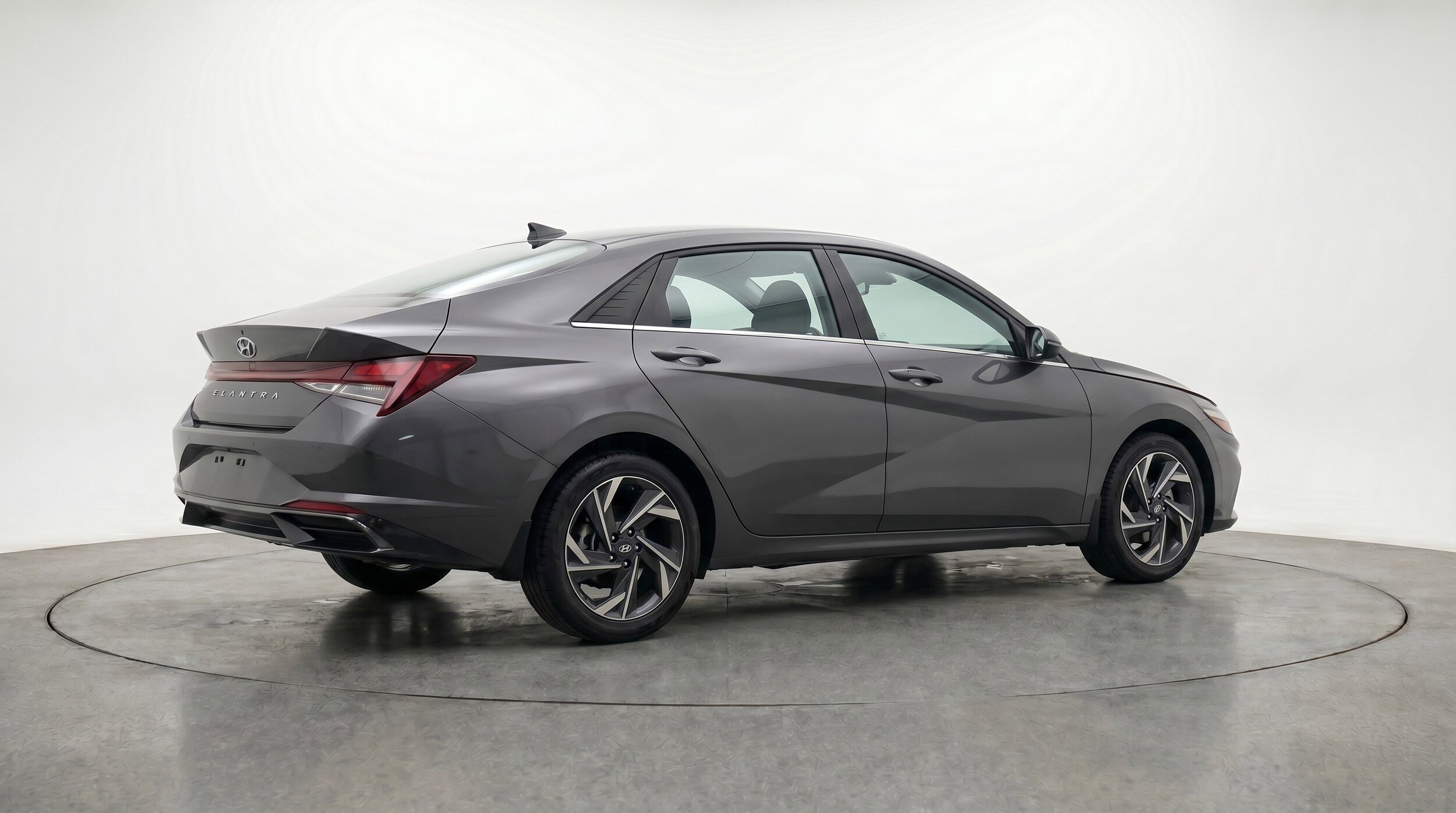 Thumbnail: 2025 Hyundai Elantra - 9