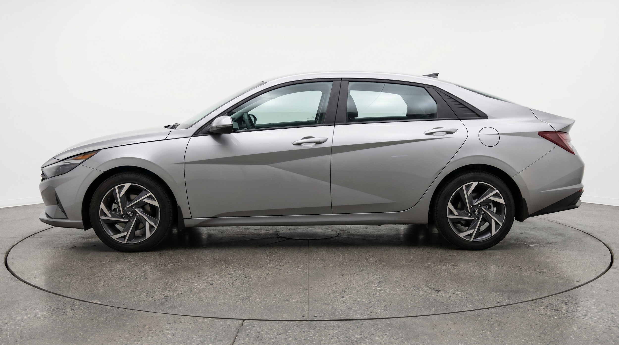 Thumbnail: 2025 Hyundai Elantra - 5