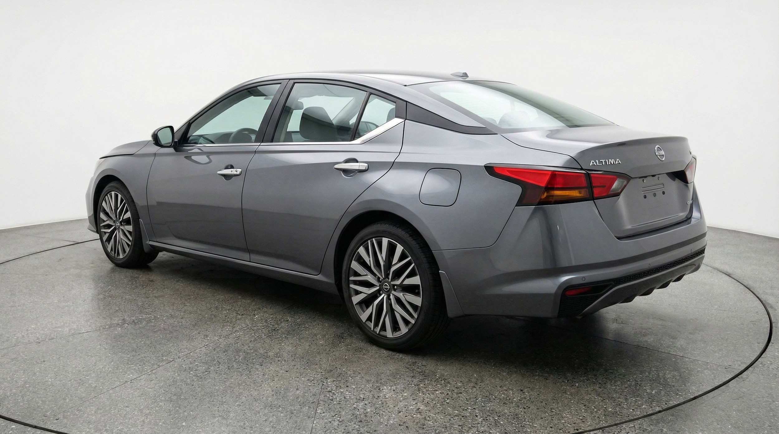 Thumbnail: 2025 Nissan Altima - 6