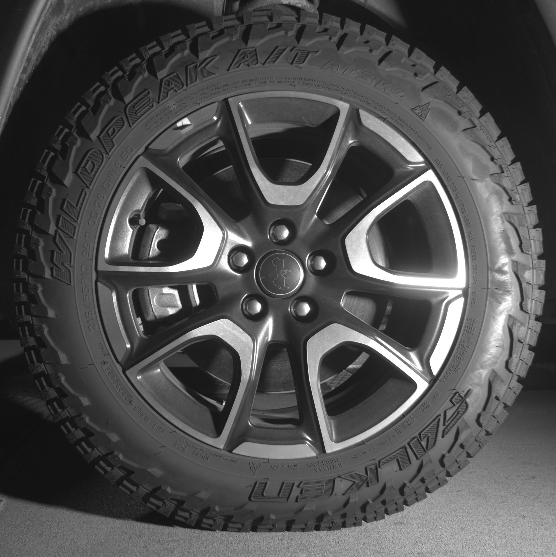 Thumbnail: 2025 Jeep Compass - 9