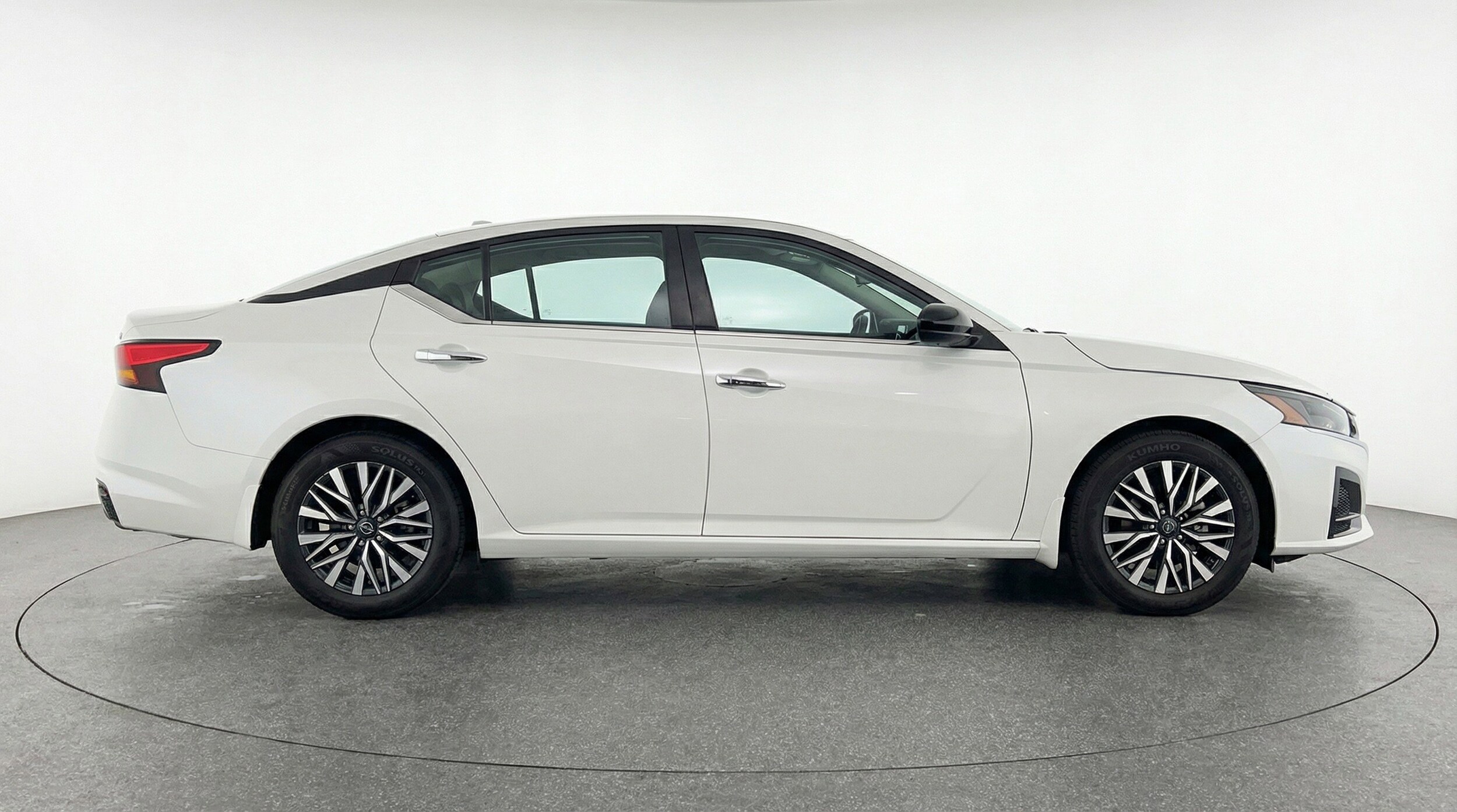 Thumbnail: 2025 Nissan Altima - 11