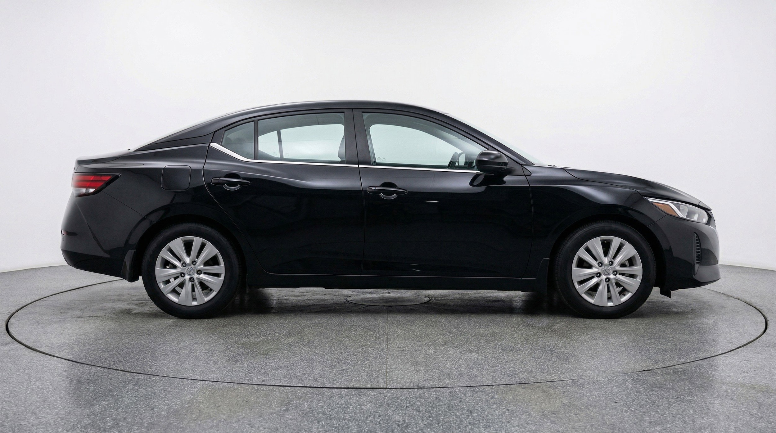 Thumbnail: 2025 Nissan Sentra - 11