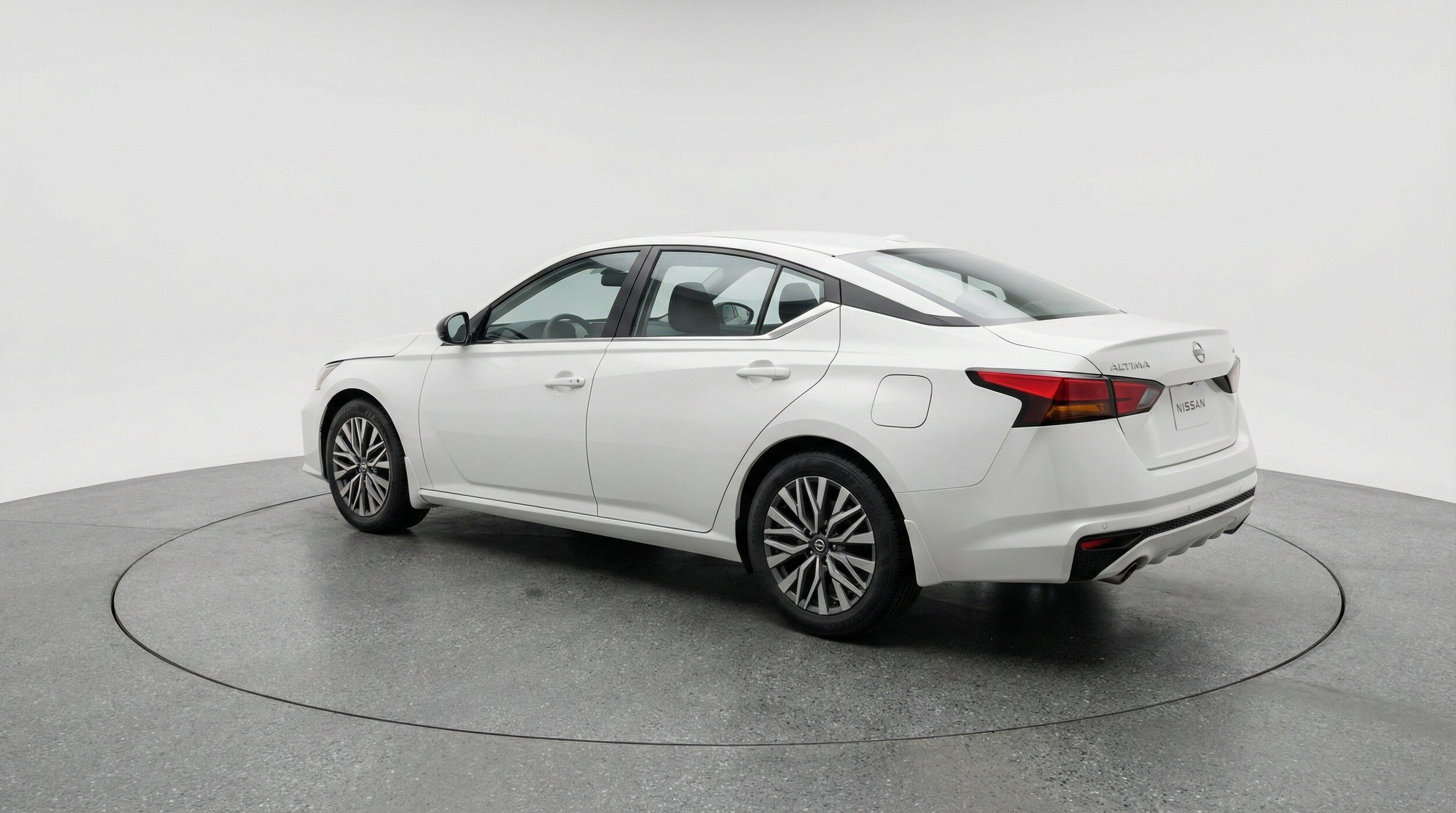 Thumbnail: 2025 Nissan Altima - 6