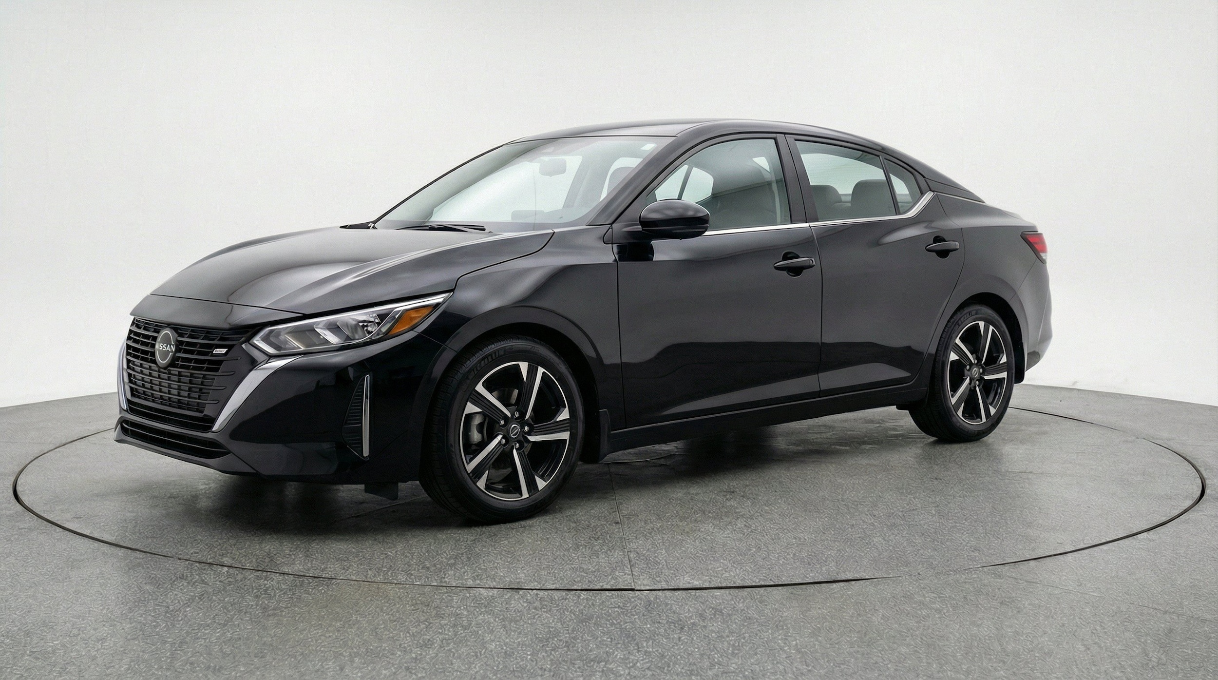 Thumbnail: 2025 Nissan Sentra - 3