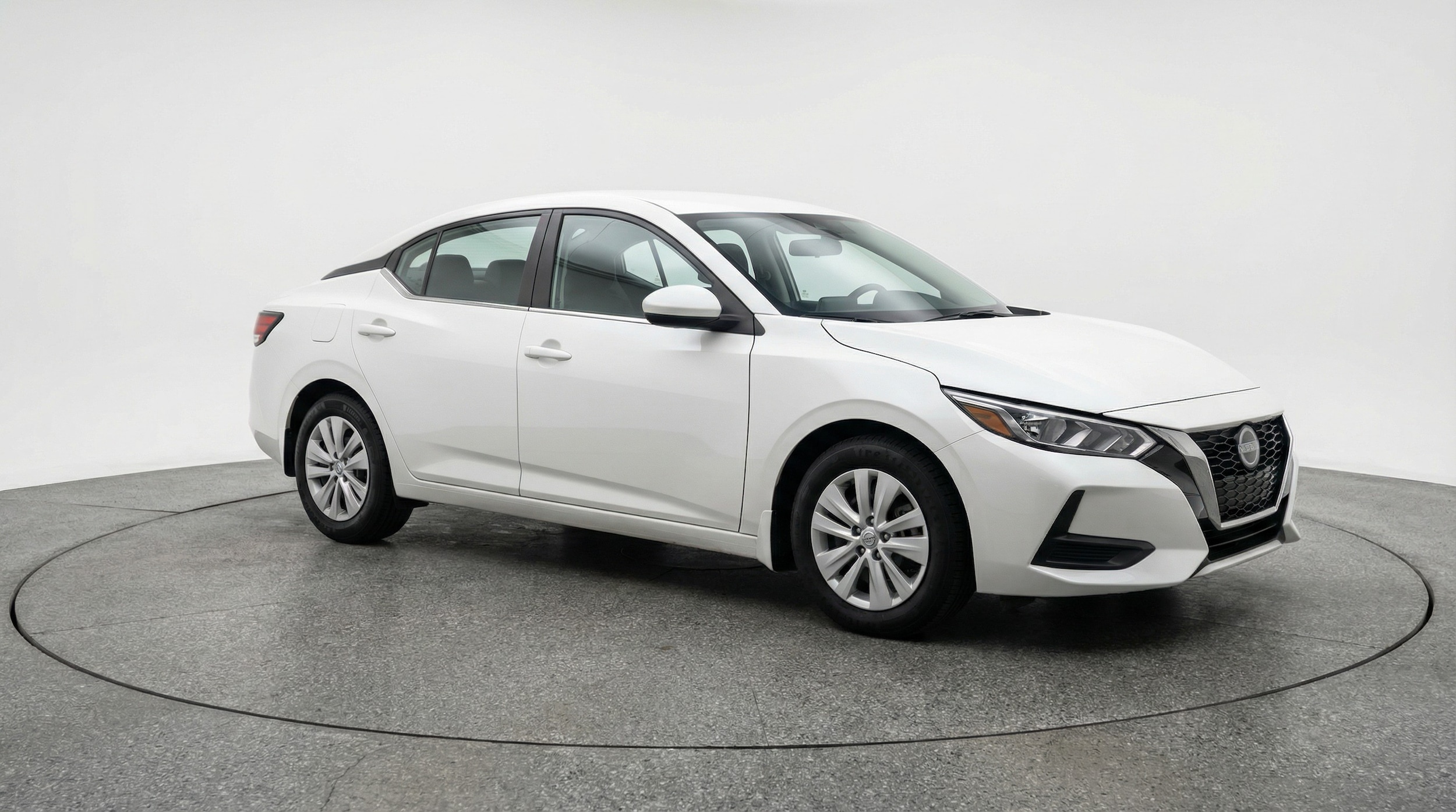 Thumbnail: 2025 Nissan Sentra - 1