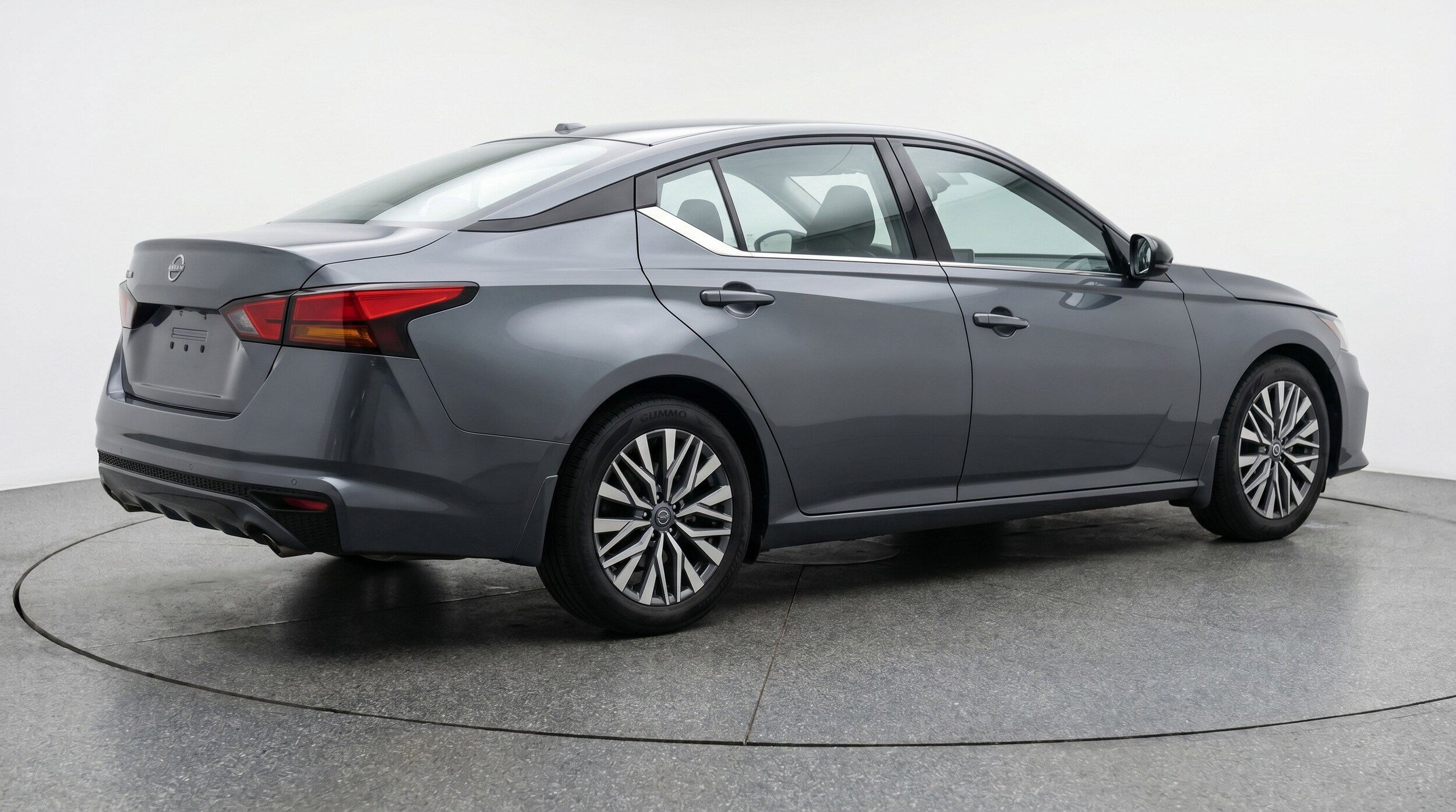 Thumbnail: 2025 Nissan Altima - 9