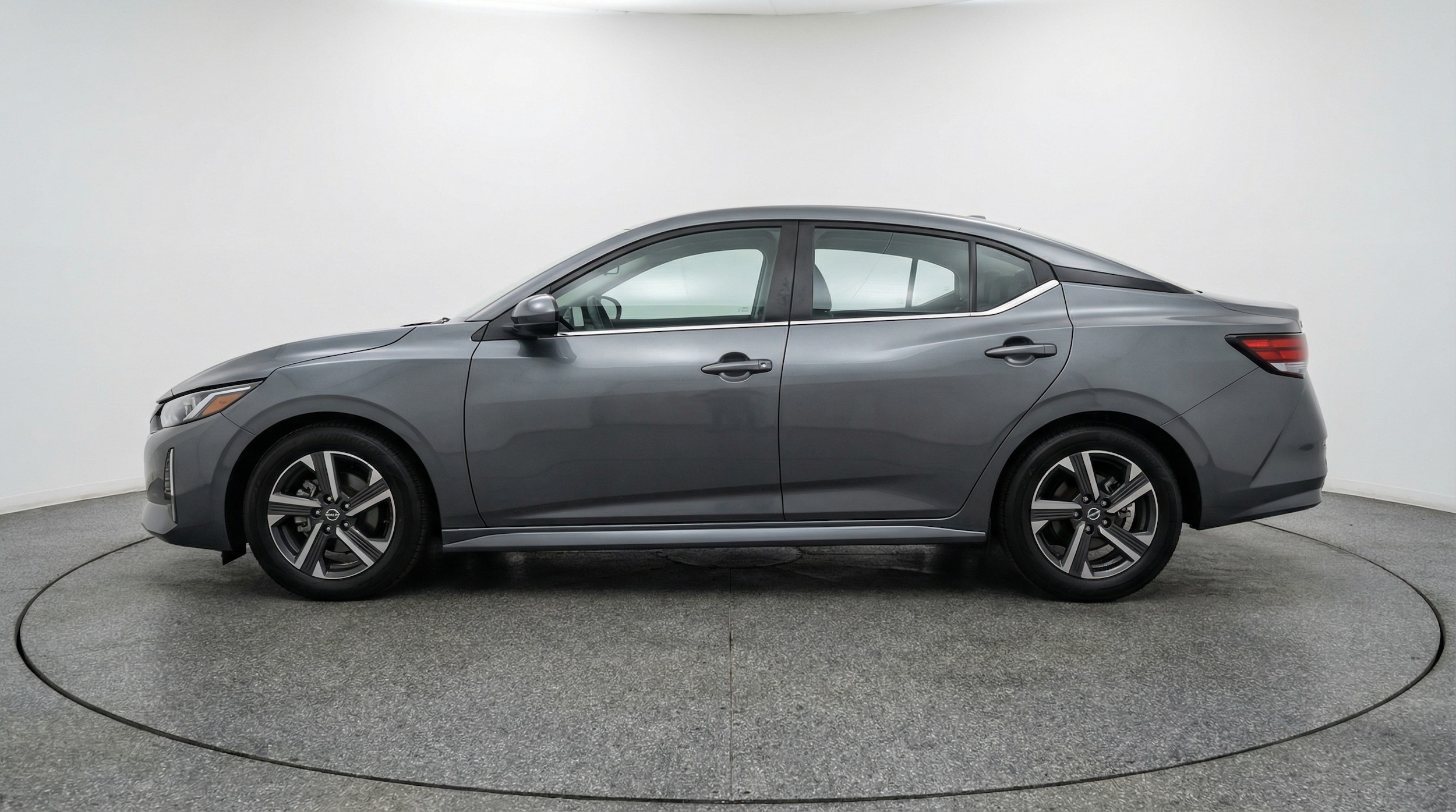 Thumbnail: 2025 Nissan Sentra - 4