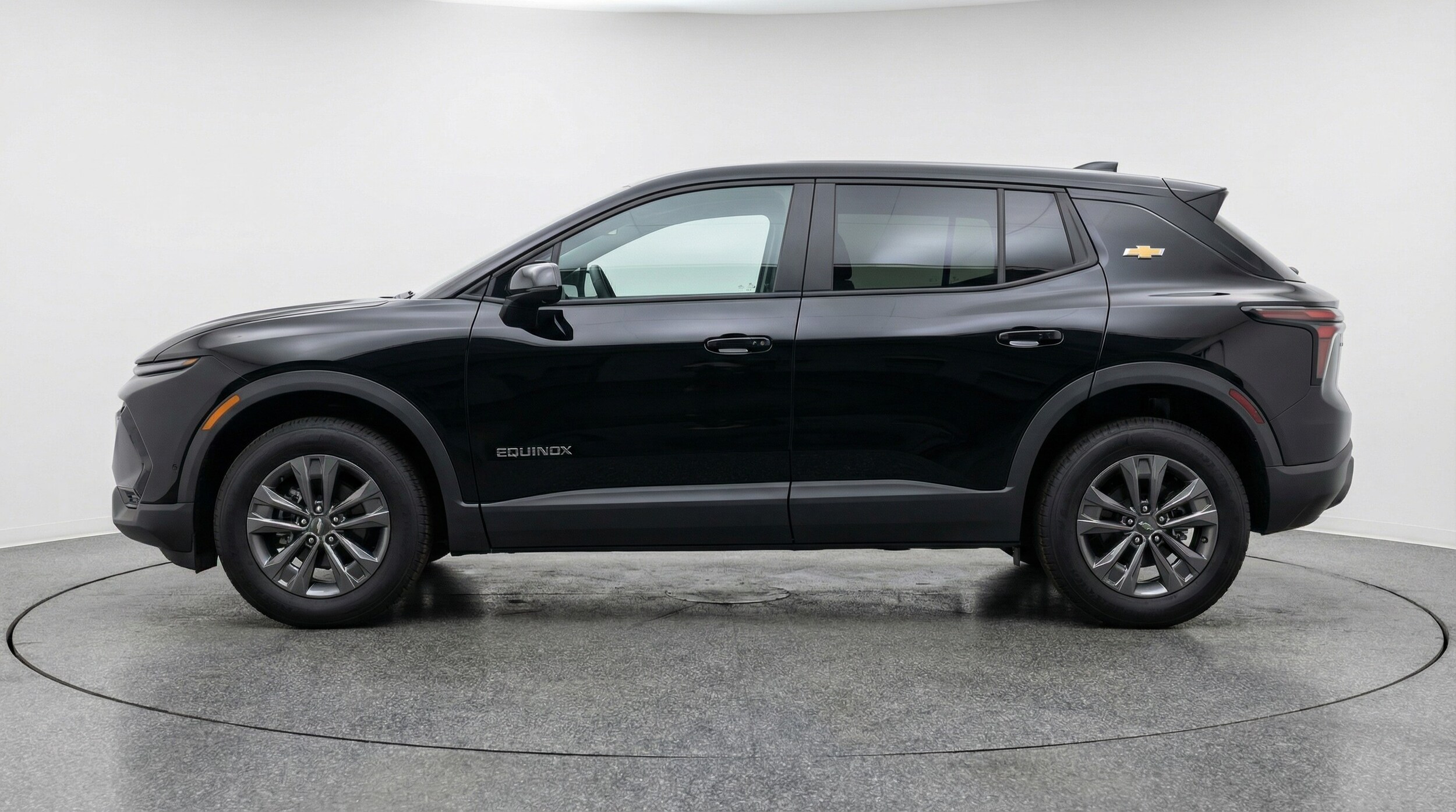 Thumbnail: 2025 Chevrolet Equinox - 4