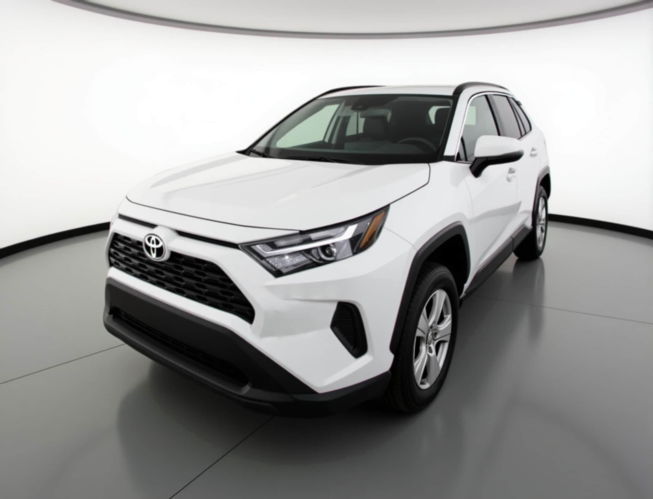 Thumbnail: 2025 Toyota RAV4 - 3