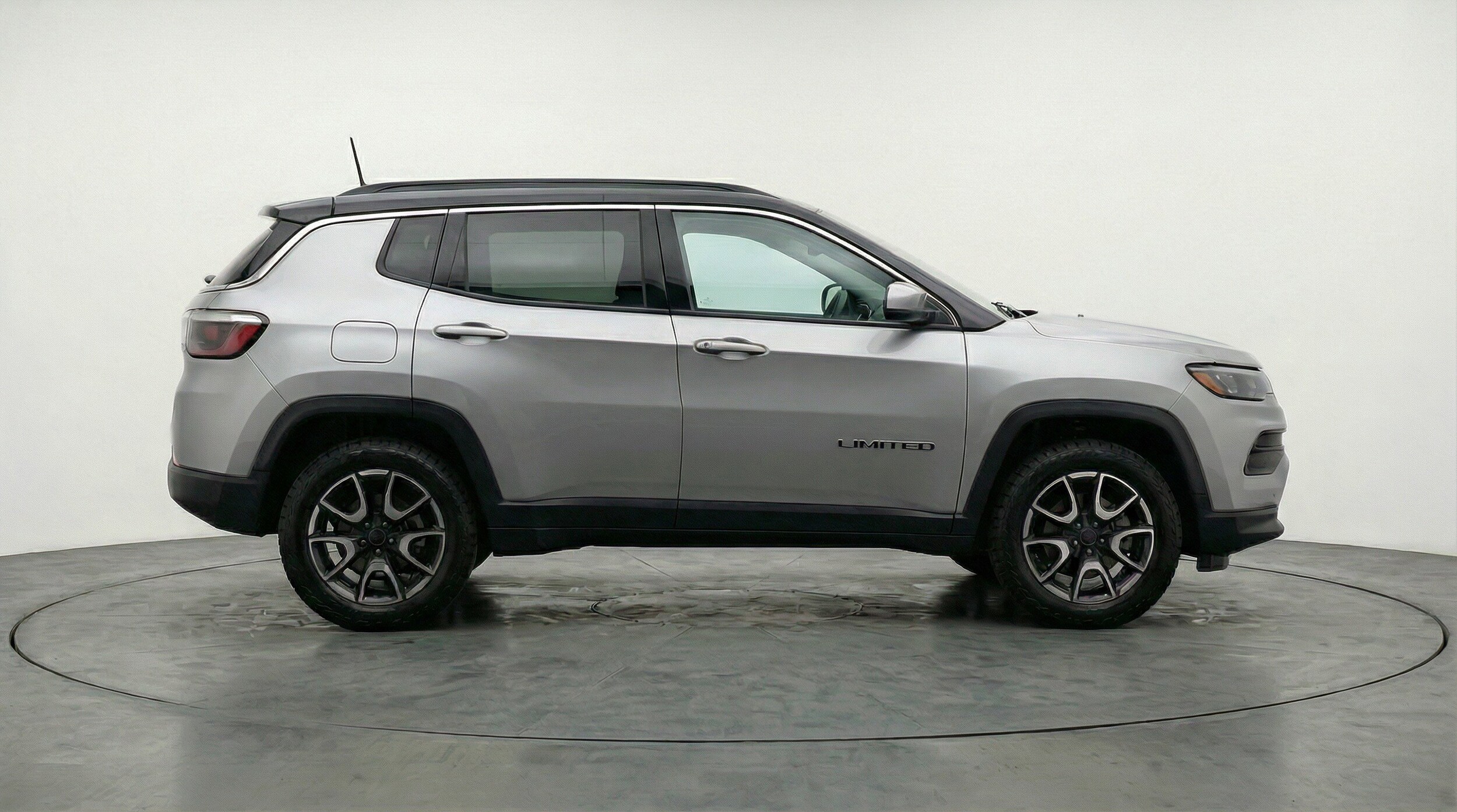 Thumbnail: 2025 Jeep Compass - 11
