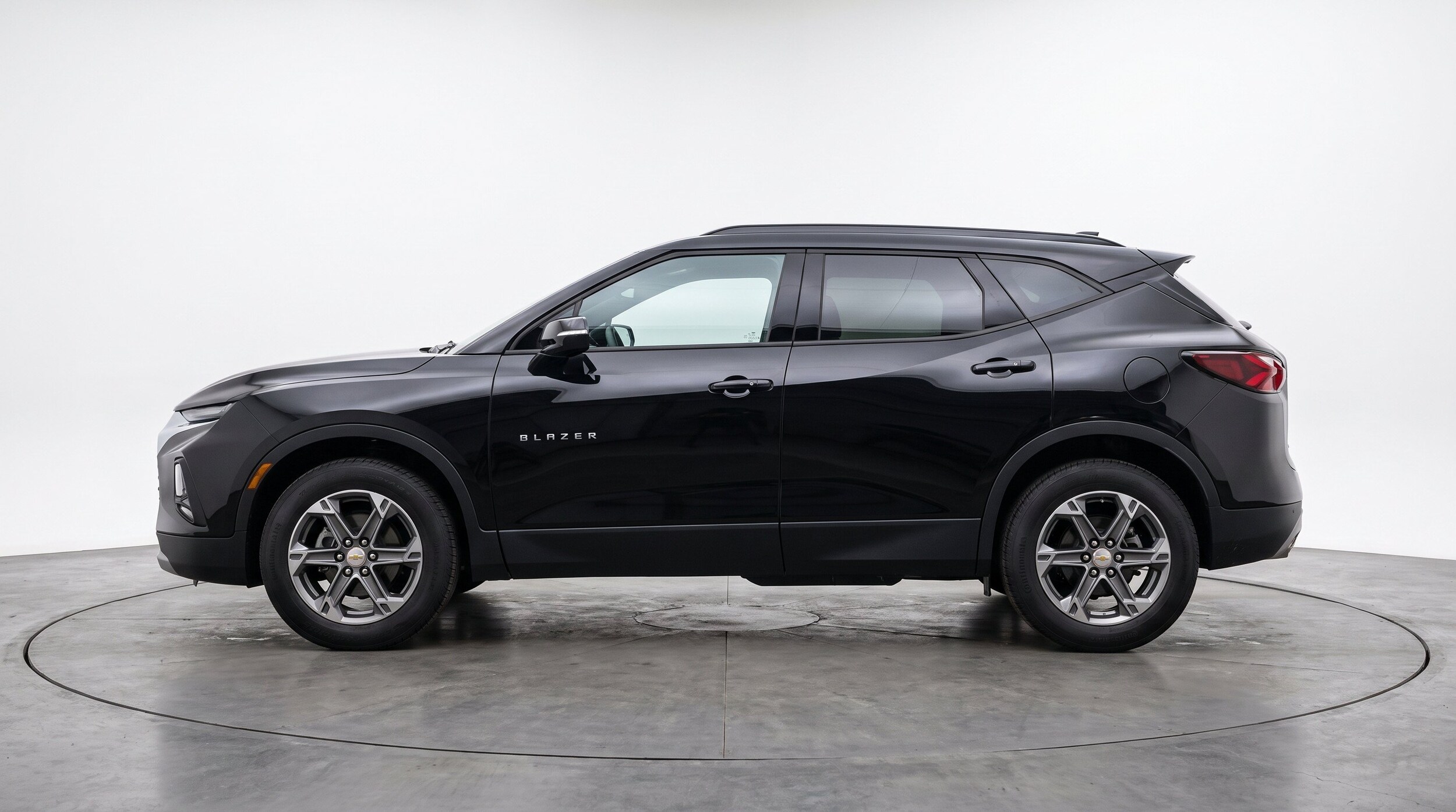 Thumbnail: 2025 Chevrolet Blazer - 5