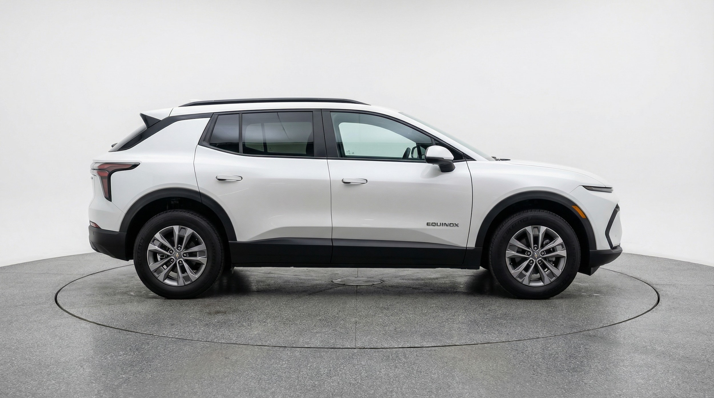 Thumbnail: 2025 Chevrolet Equinox - 8