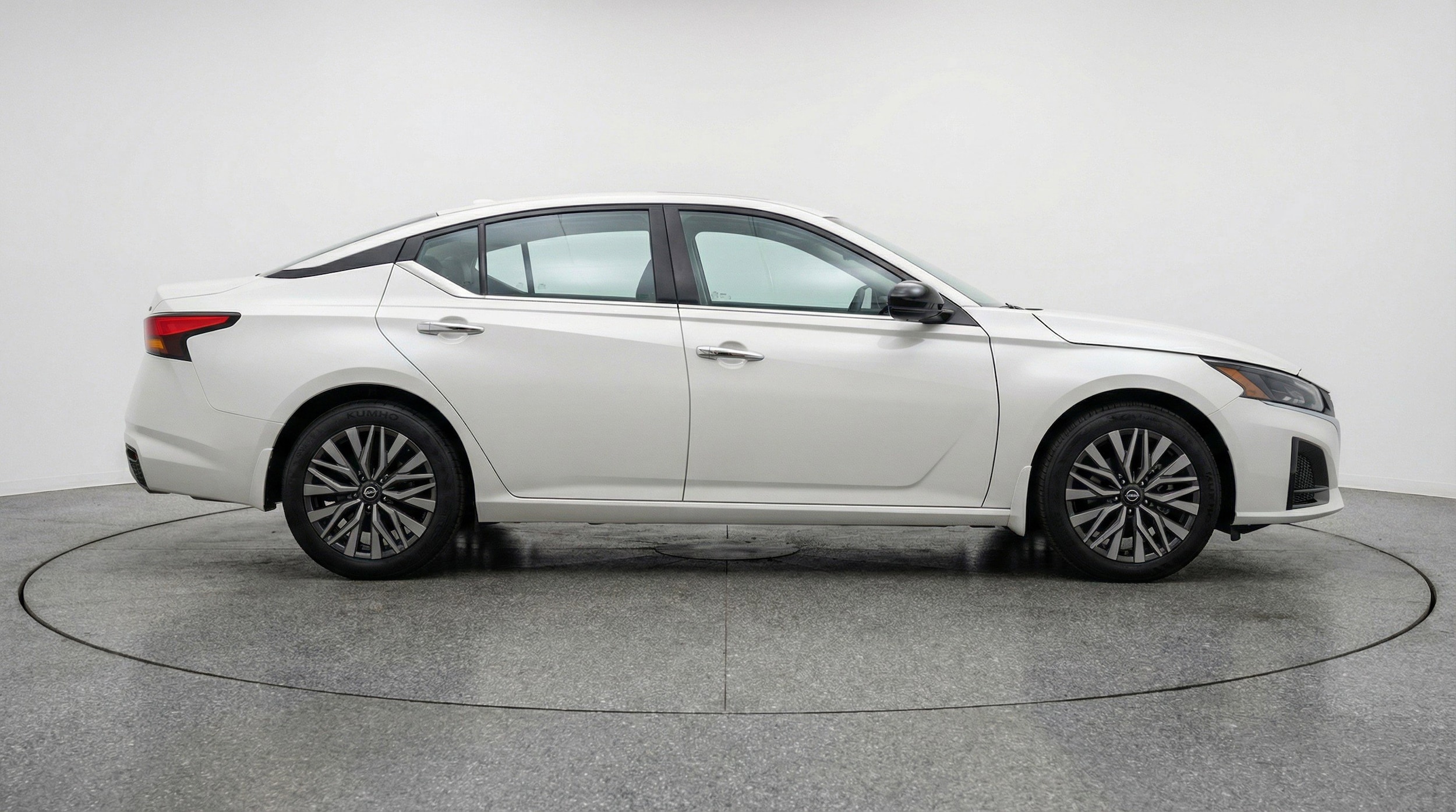 Thumbnail: 2025 Nissan Altima - 11