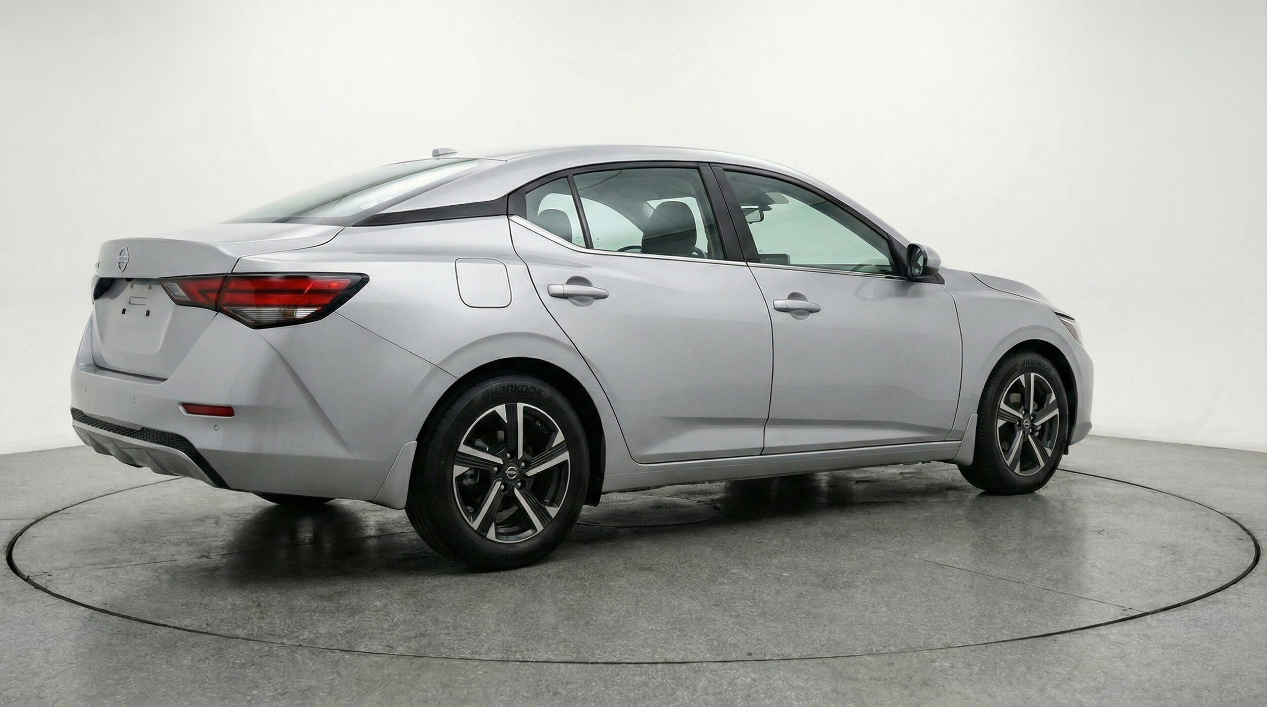 Thumbnail: 2025 Nissan Sentra - 9