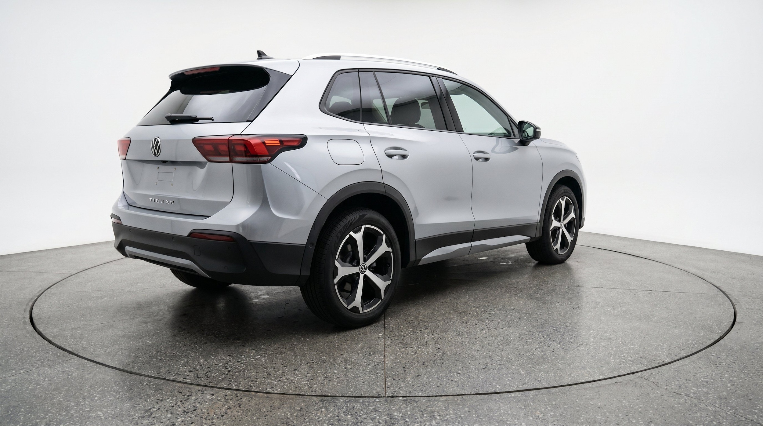 Thumbnail: 2026 Volkswagen Tiguan - 9