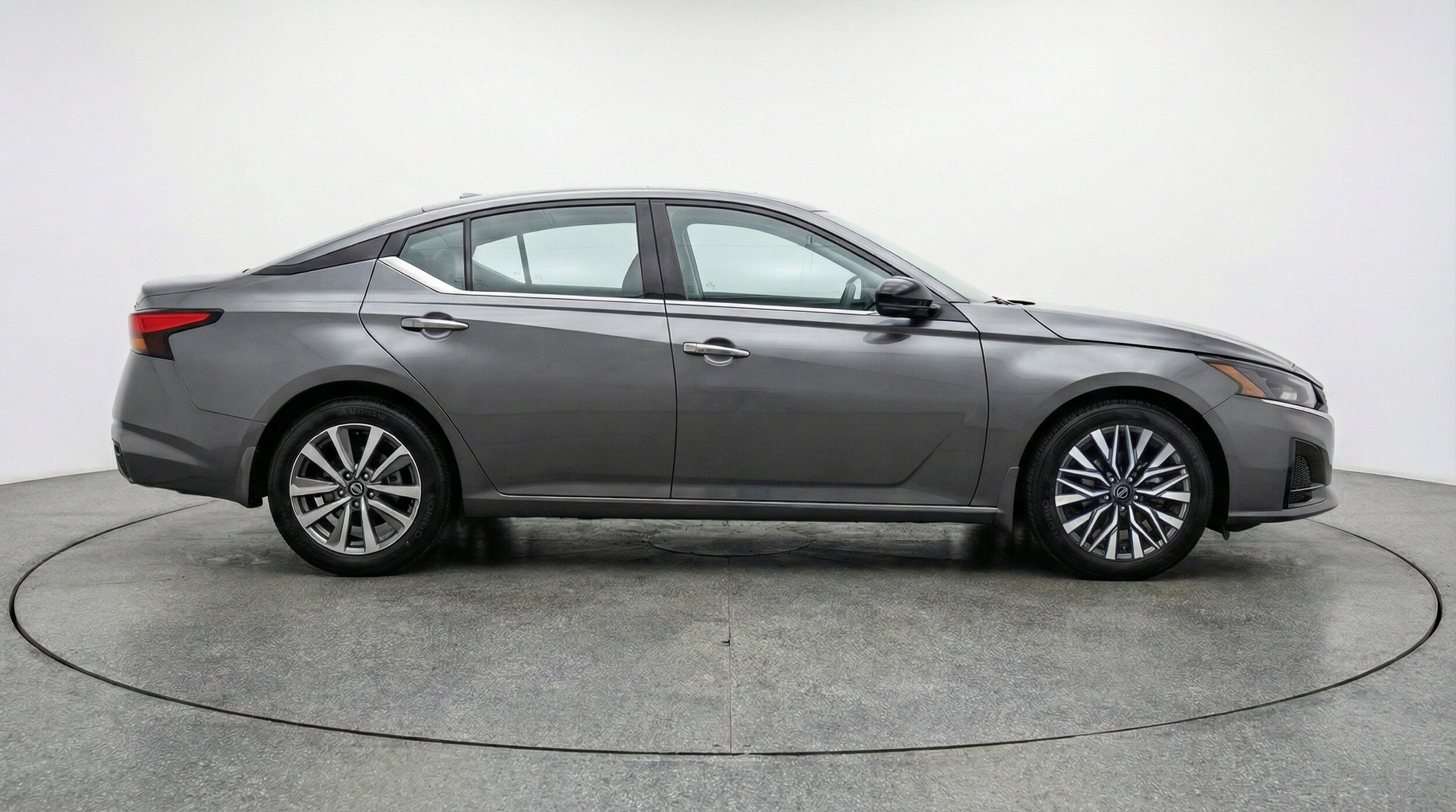 Thumbnail: 2025 Nissan Altima - 11