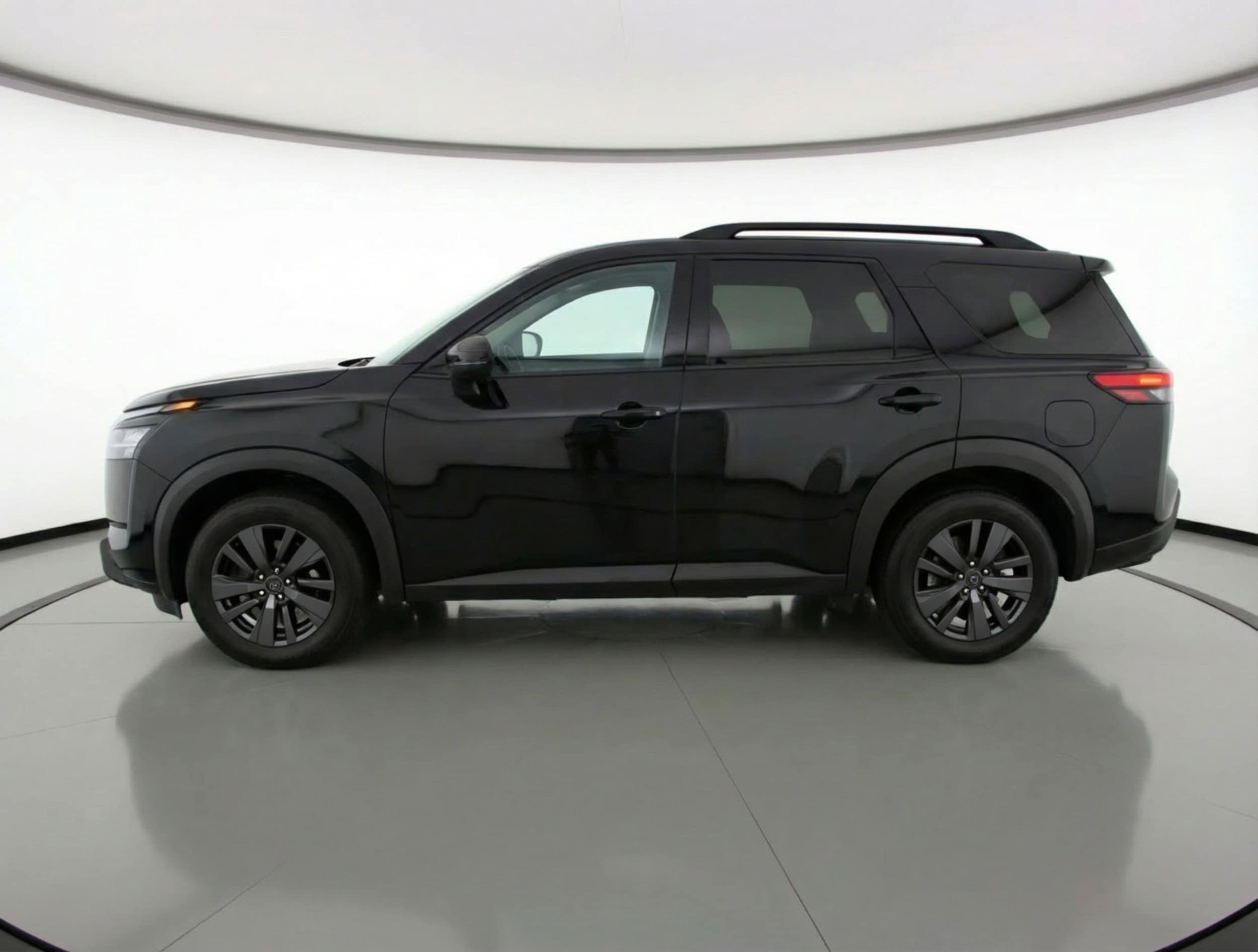 Thumbnail: 2025 Nissan Pathfinder - 5