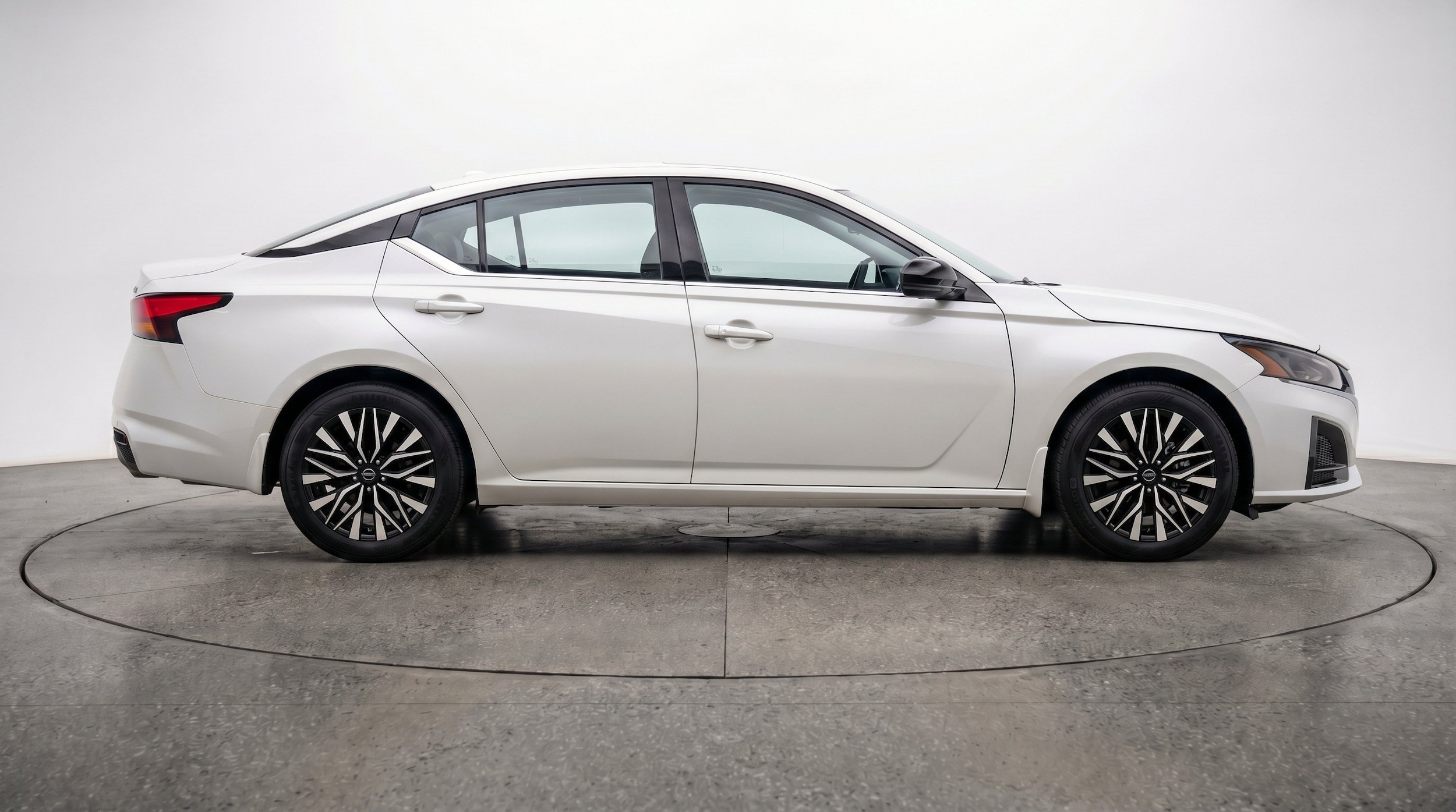 Thumbnail: 2026 Nissan Altima - 10