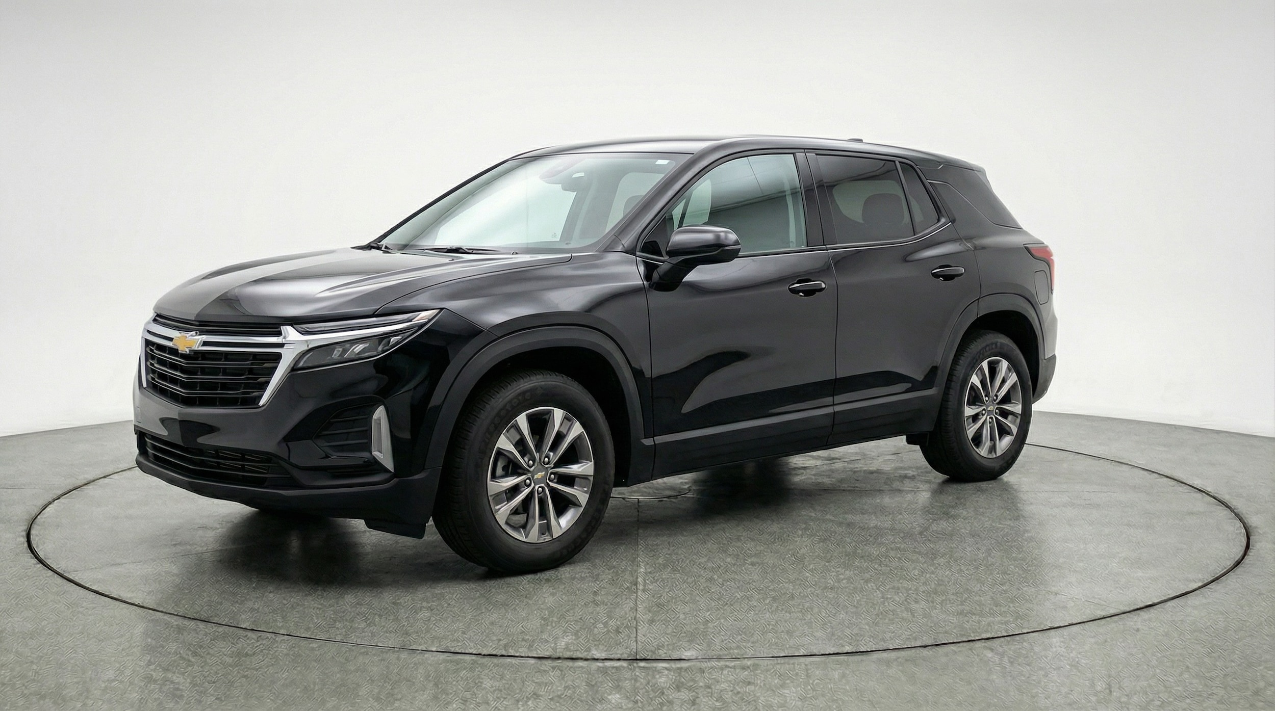 Thumbnail: 2025 Chevrolet Equinox - 3