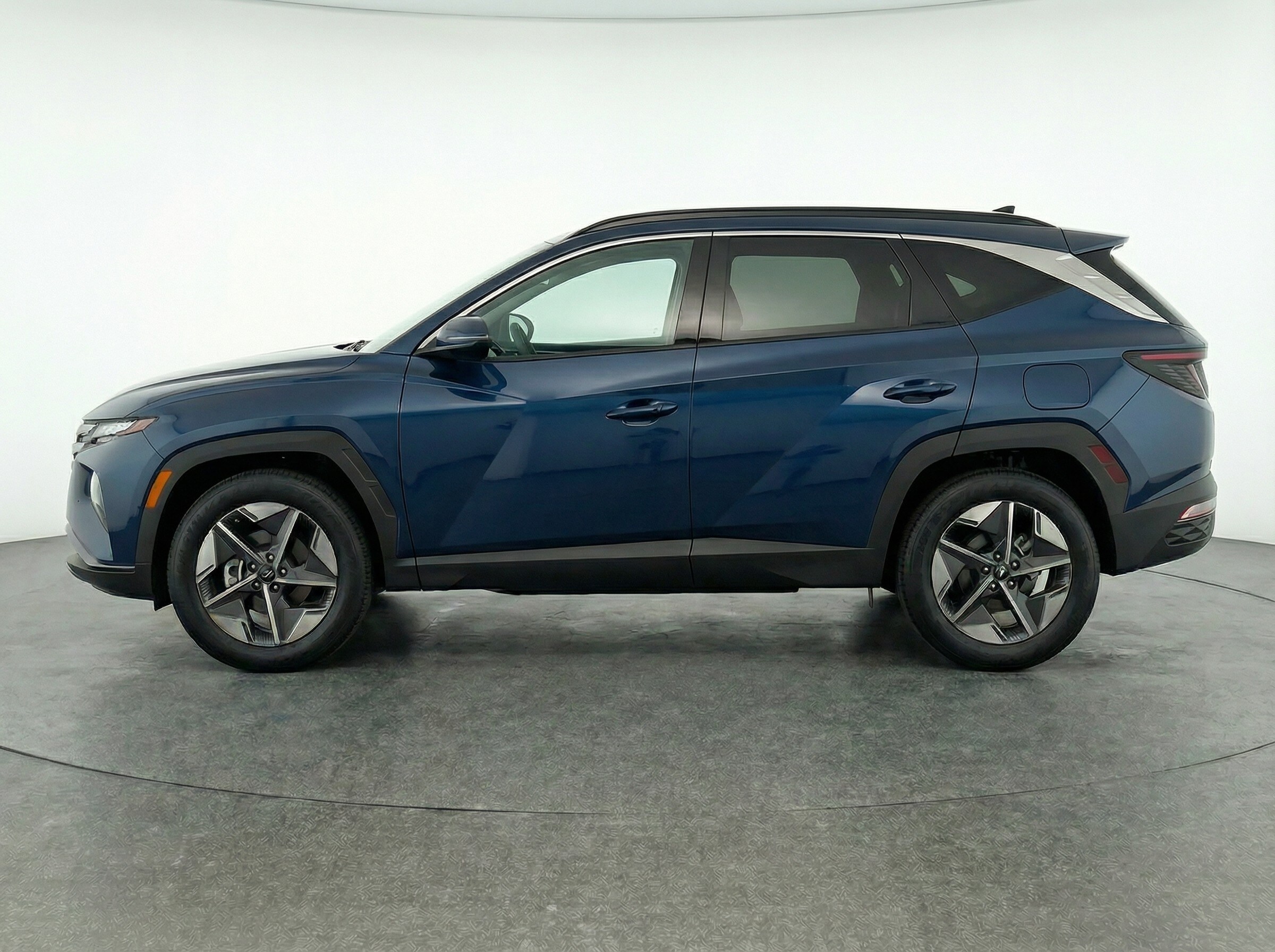 Thumbnail: 2025 Hyundai Tucson - 4