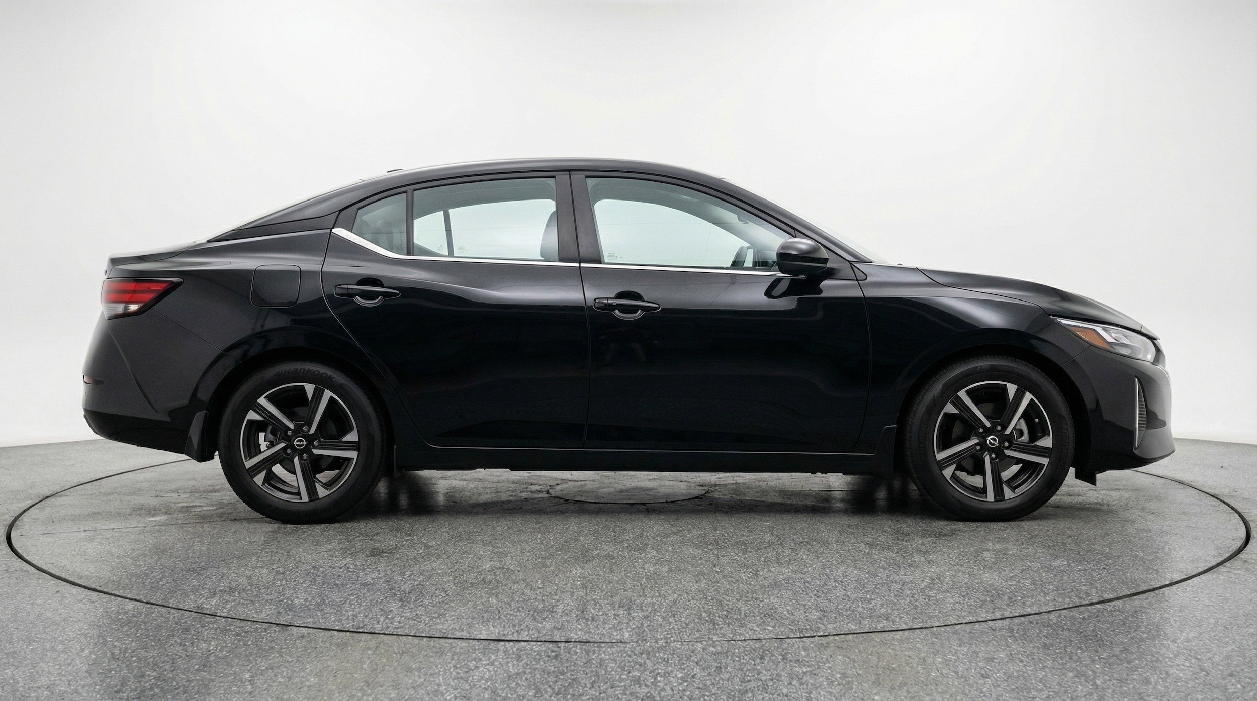Thumbnail: 2025 Nissan Sentra - 11