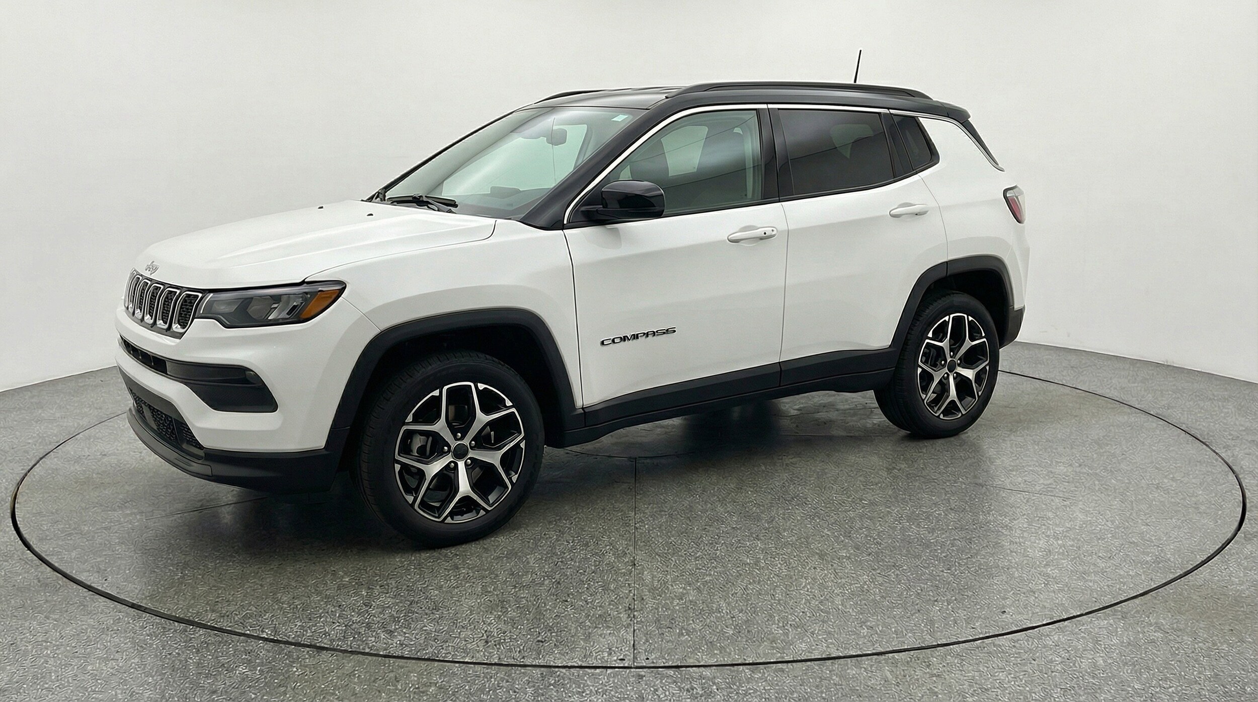 Thumbnail: 2025 Jeep Compass - 3