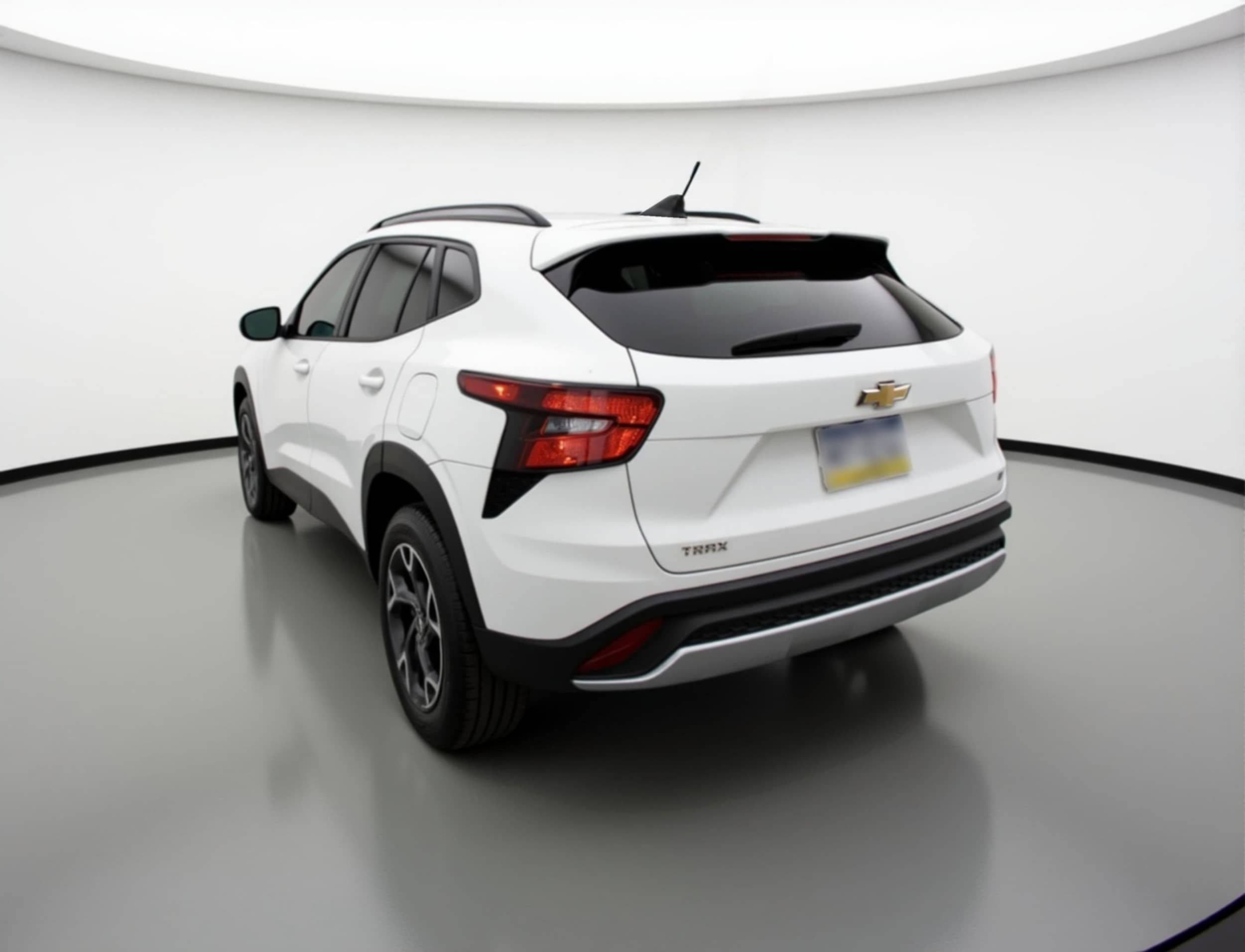 Thumbnail: 2025 Chevrolet Trax - 5